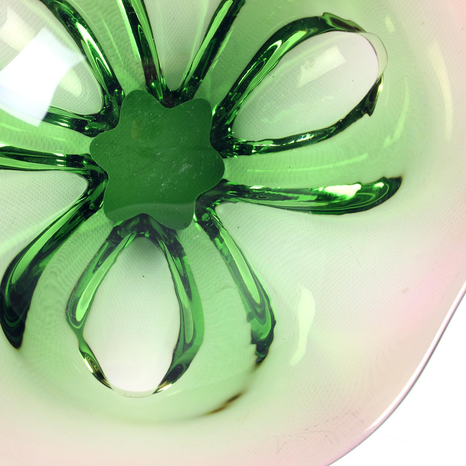 Art Glass Bowl By Frantisel Zemek For Mstisov Glass Factory, Czechoslovakia For Sale 4