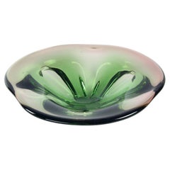 Bol en verre d'art de Frantisel Zemek pour la verrerie de Mstisov, Tchécoslovaquie