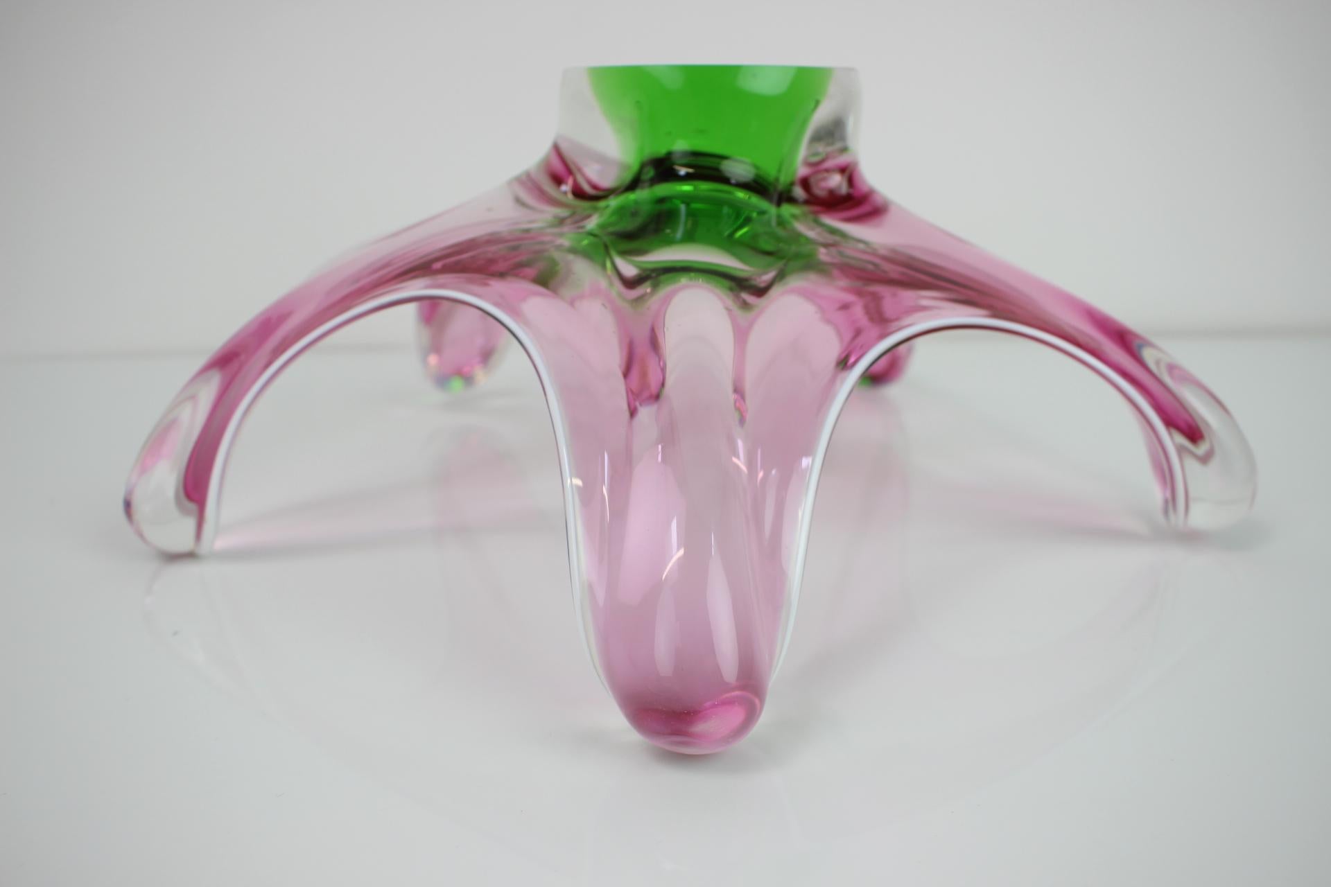 Cuenco de vidrio artístico de Josef Hospodka, Checoslovaquia, años 60 en venta 5
