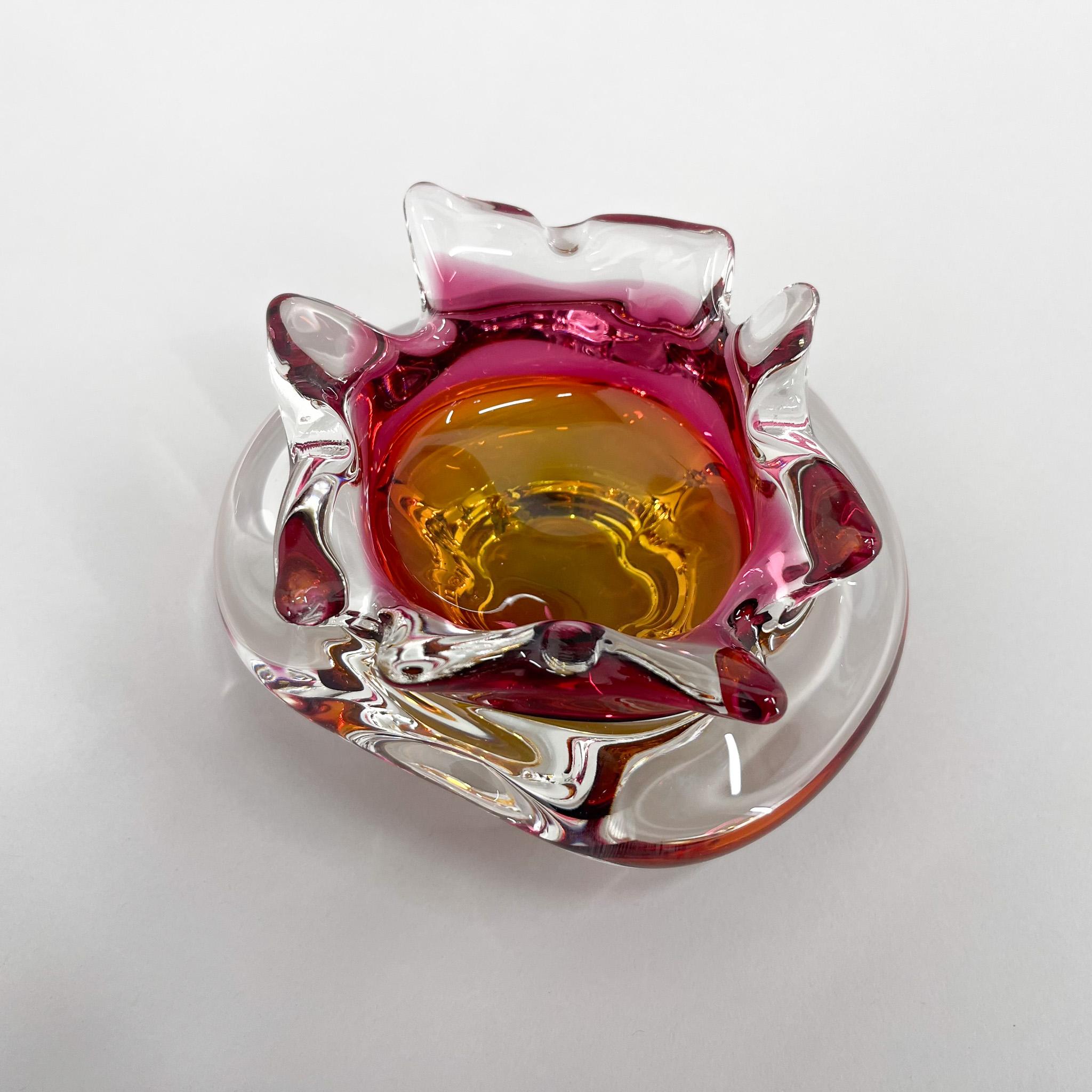 Art Glass Bowl by Josef Hospodka for Chribska Glassworks, 1960's For Sale 5