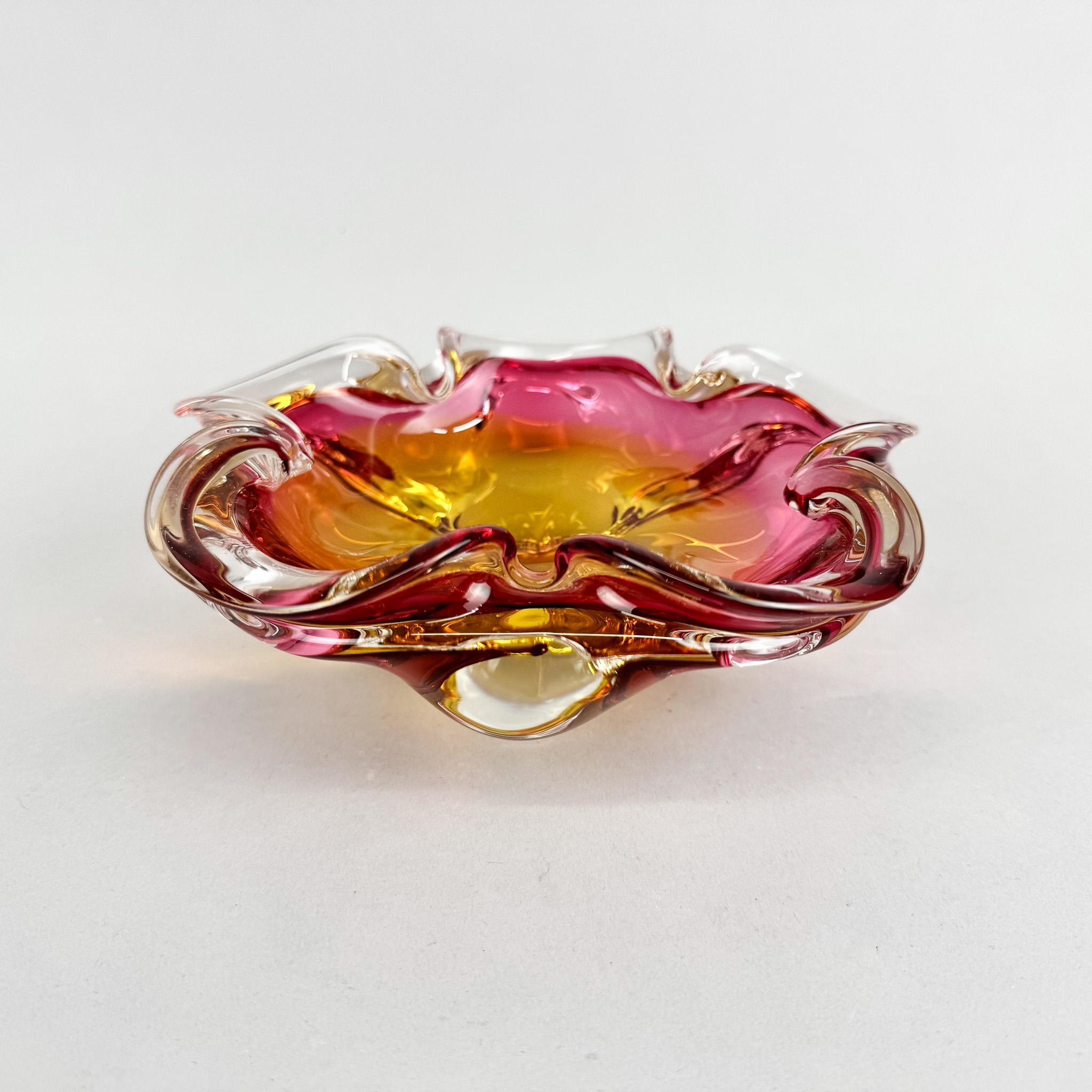Czech Art Glass Bowl by Josef Hospodka for Chribska Glassworks, 1960's For Sale