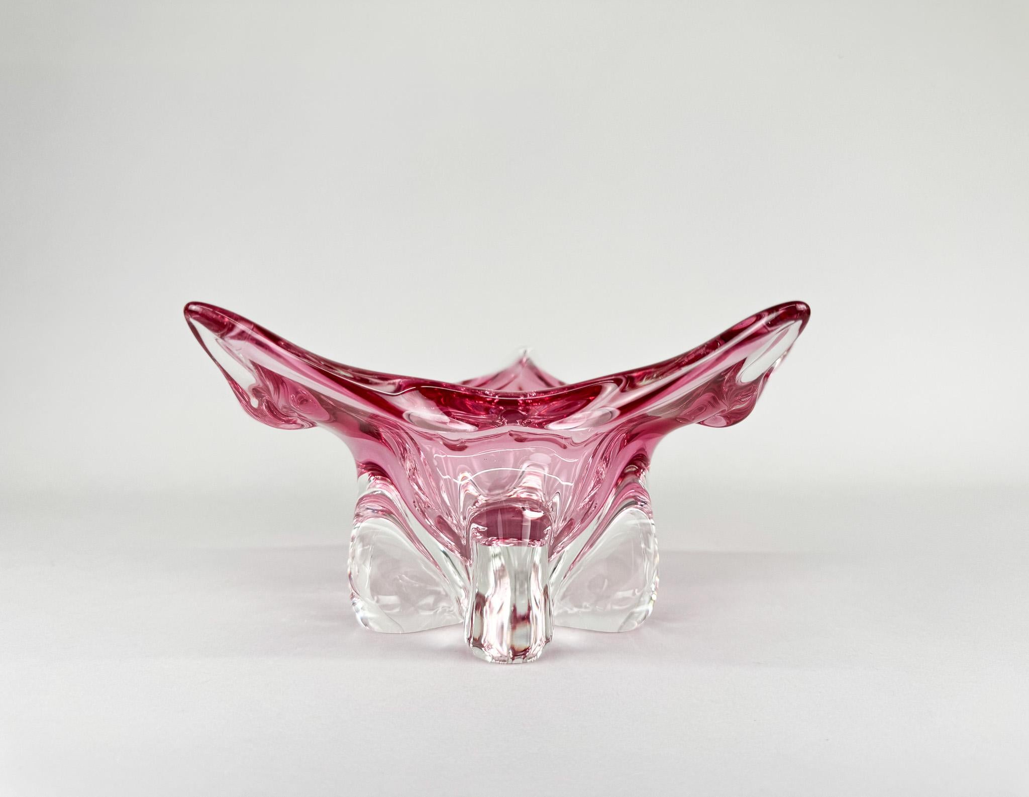 Ceco Ciotola in vetro artistico di Josef Hospodka per Chribska Glassworks, anni '60 in vendita