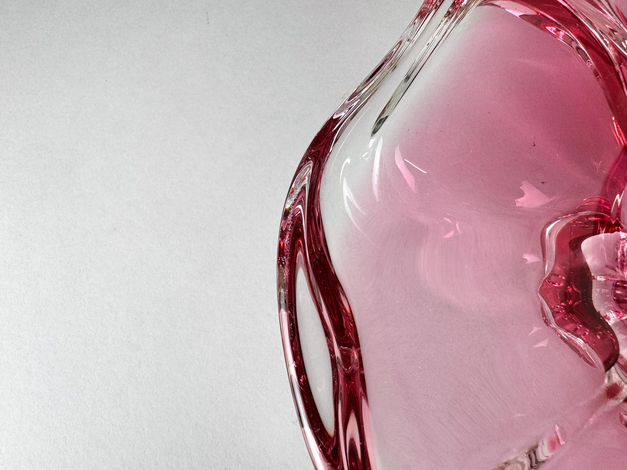 Vetro artistico Ciotola in vetro artistico di Josef Hospodka per Chribska Glassworks, anni '60 in vendita