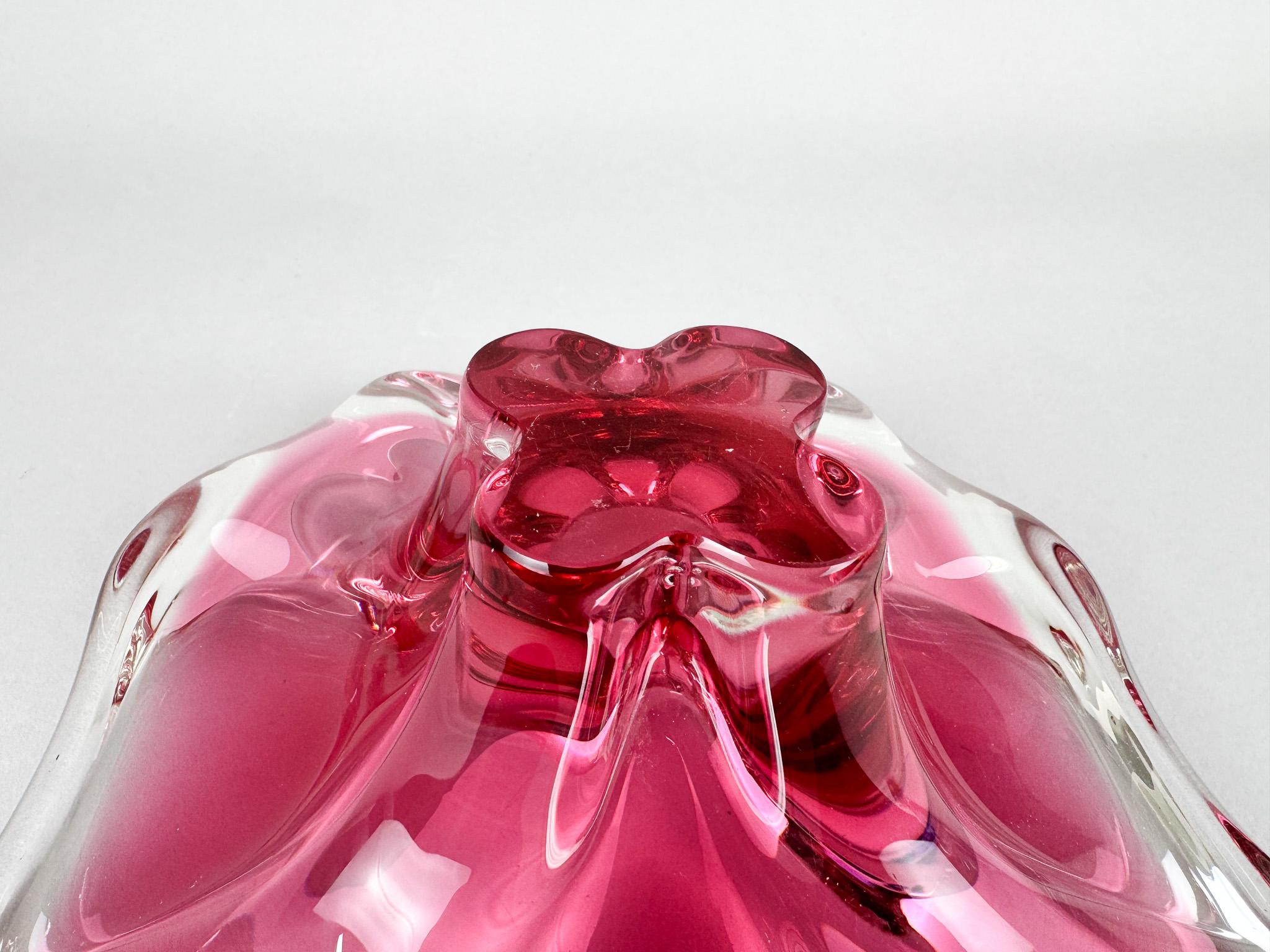 Ciotola in vetro artistico di Josef Hospodka per Chribska Glassworks, anni '60 in vendita 2