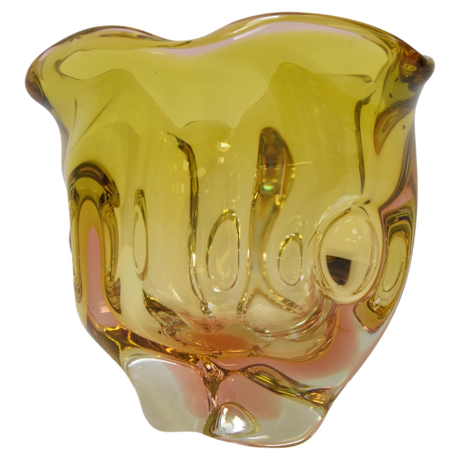 Art Glass Bowl  by Josef Hospodka for Glasswork Chribska, 1960's.  For Sale