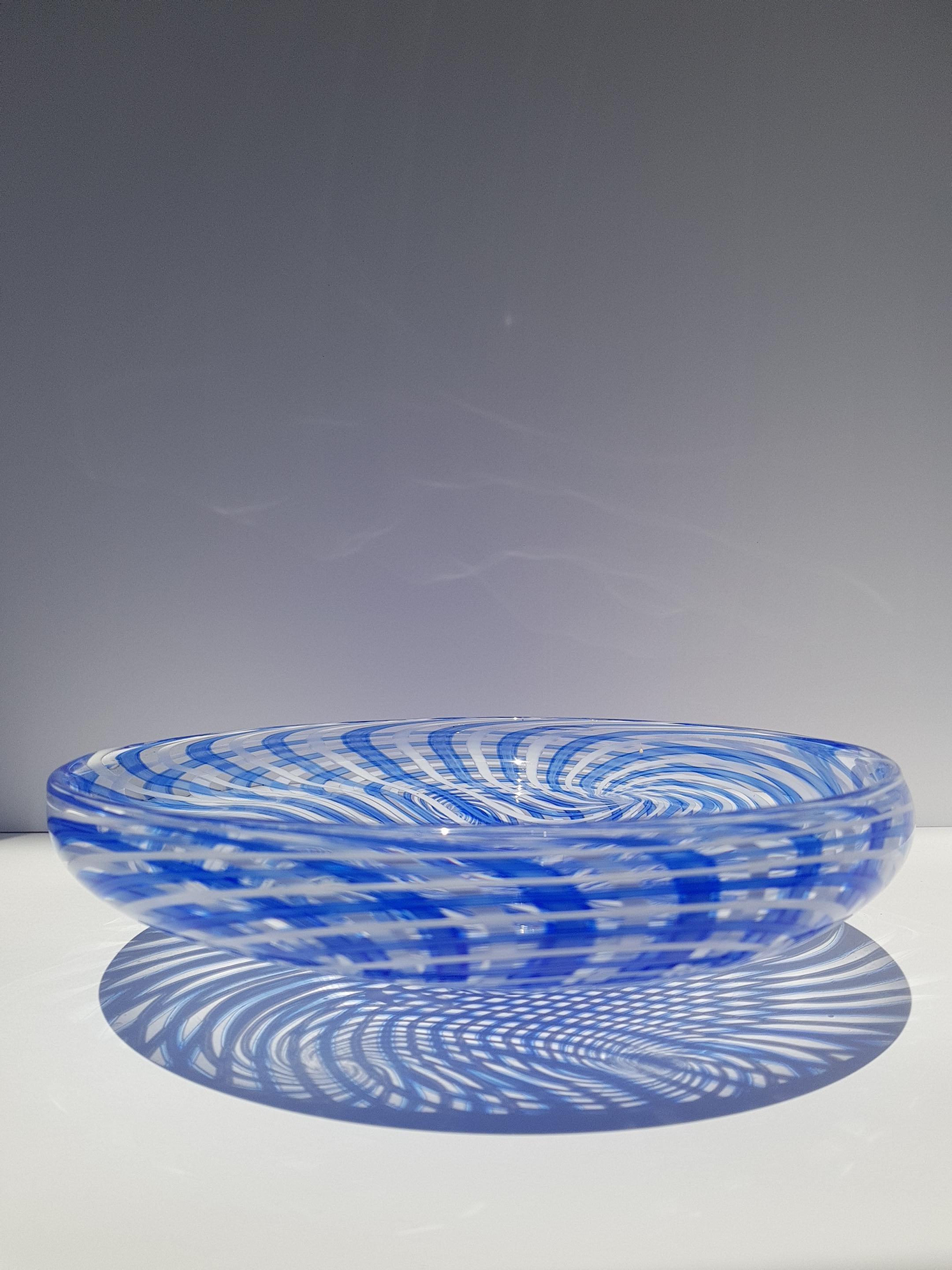 20th Century Art Glass Bowl Centerpiece Dish Vessel Reticello Ribbon Lace Psychedelic Modern For Sale