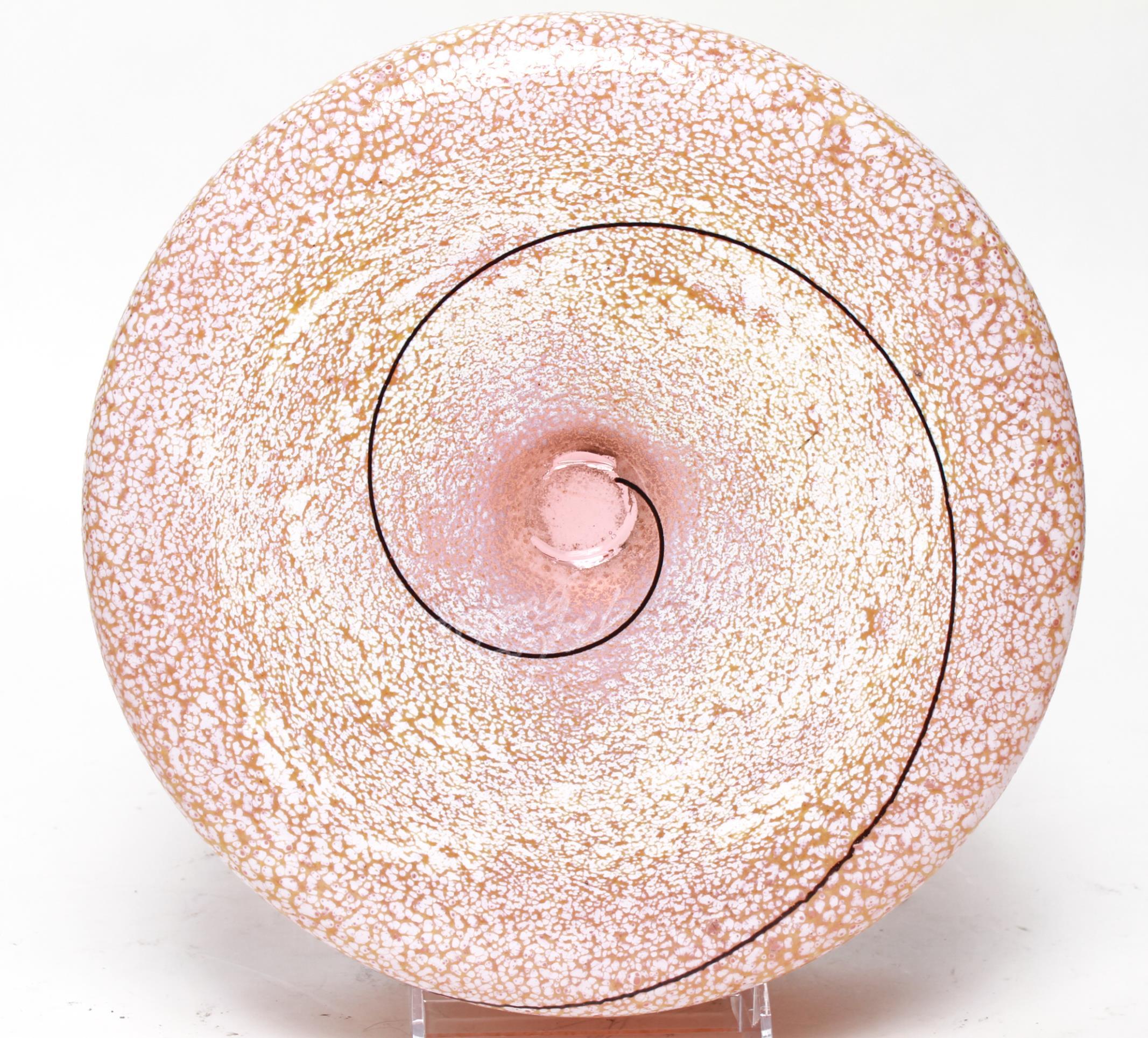 20th Century Art Glass Centerpiece Bowl in Pink