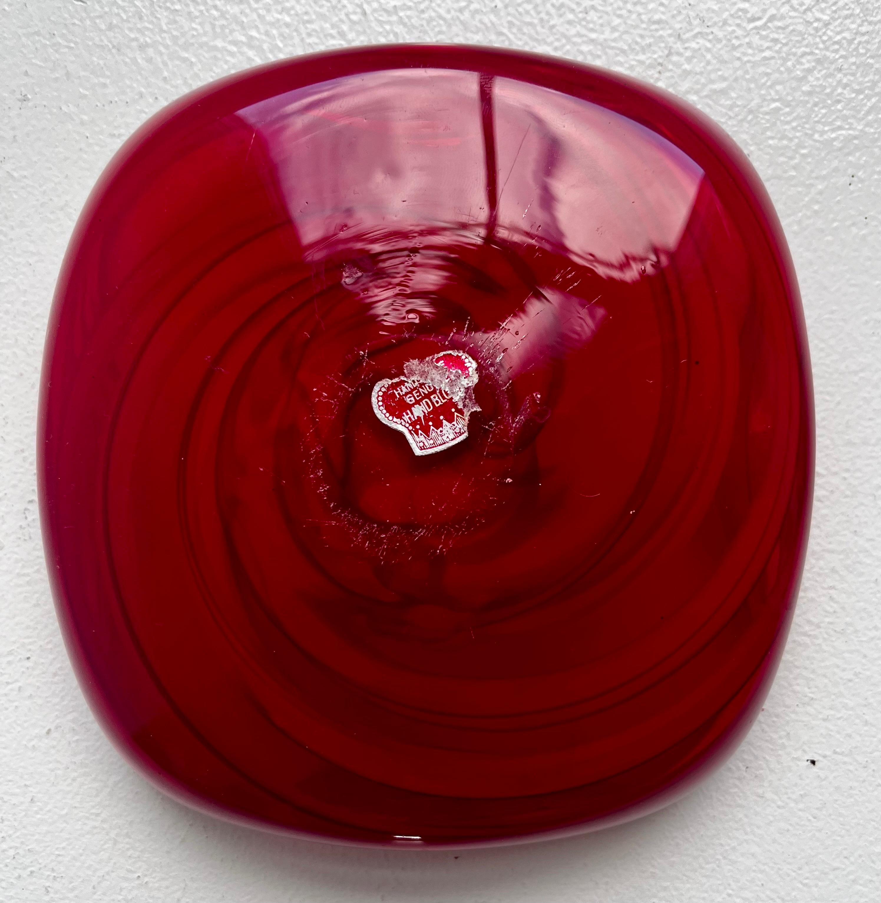 Art Glass Dekorative Schale oder Aschenbecher im Angebot 1