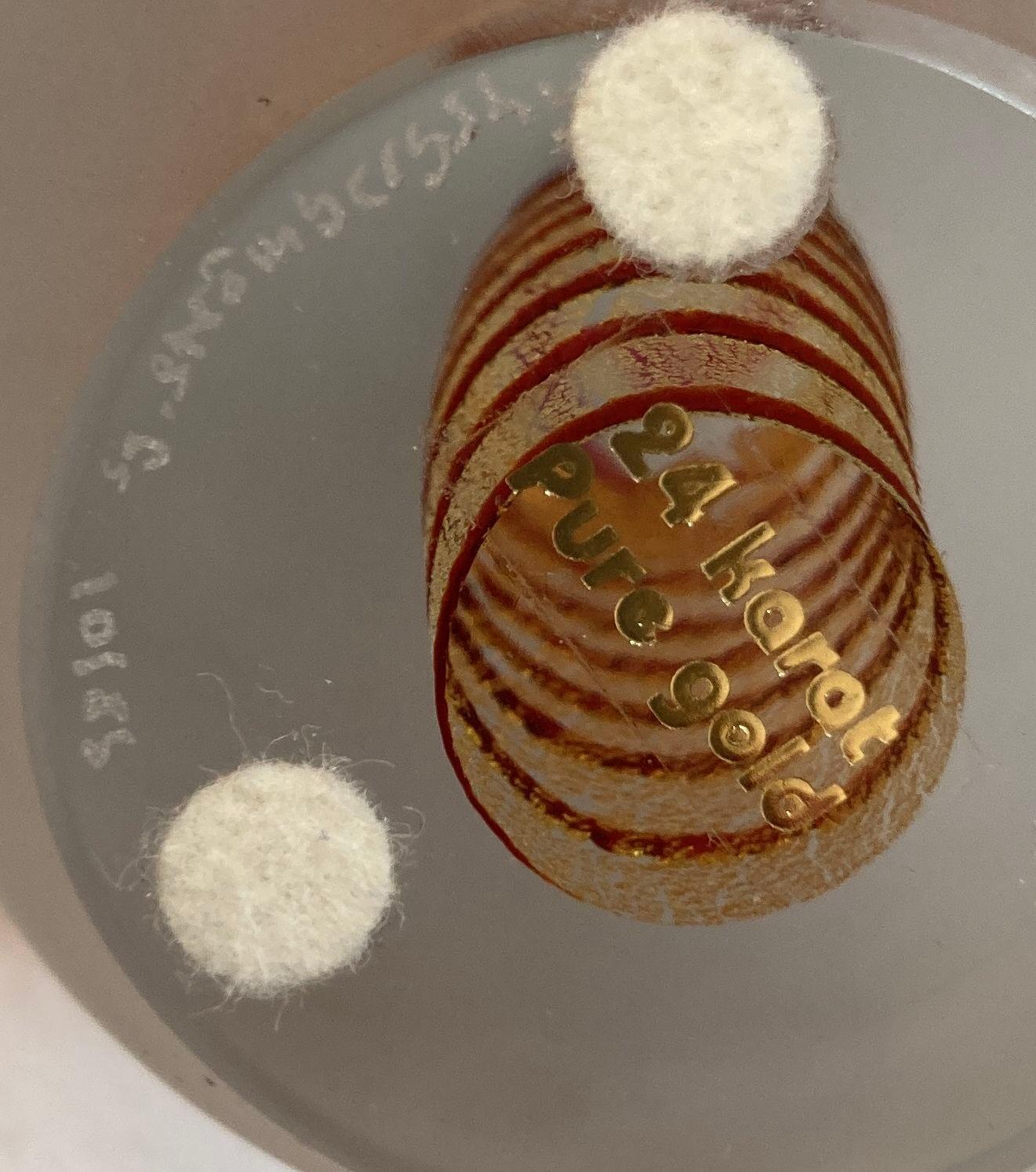 Art Glass Egg Sculpture Paperweight by Studioglas Strombergshyttan Sweden 1970s For Sale 9