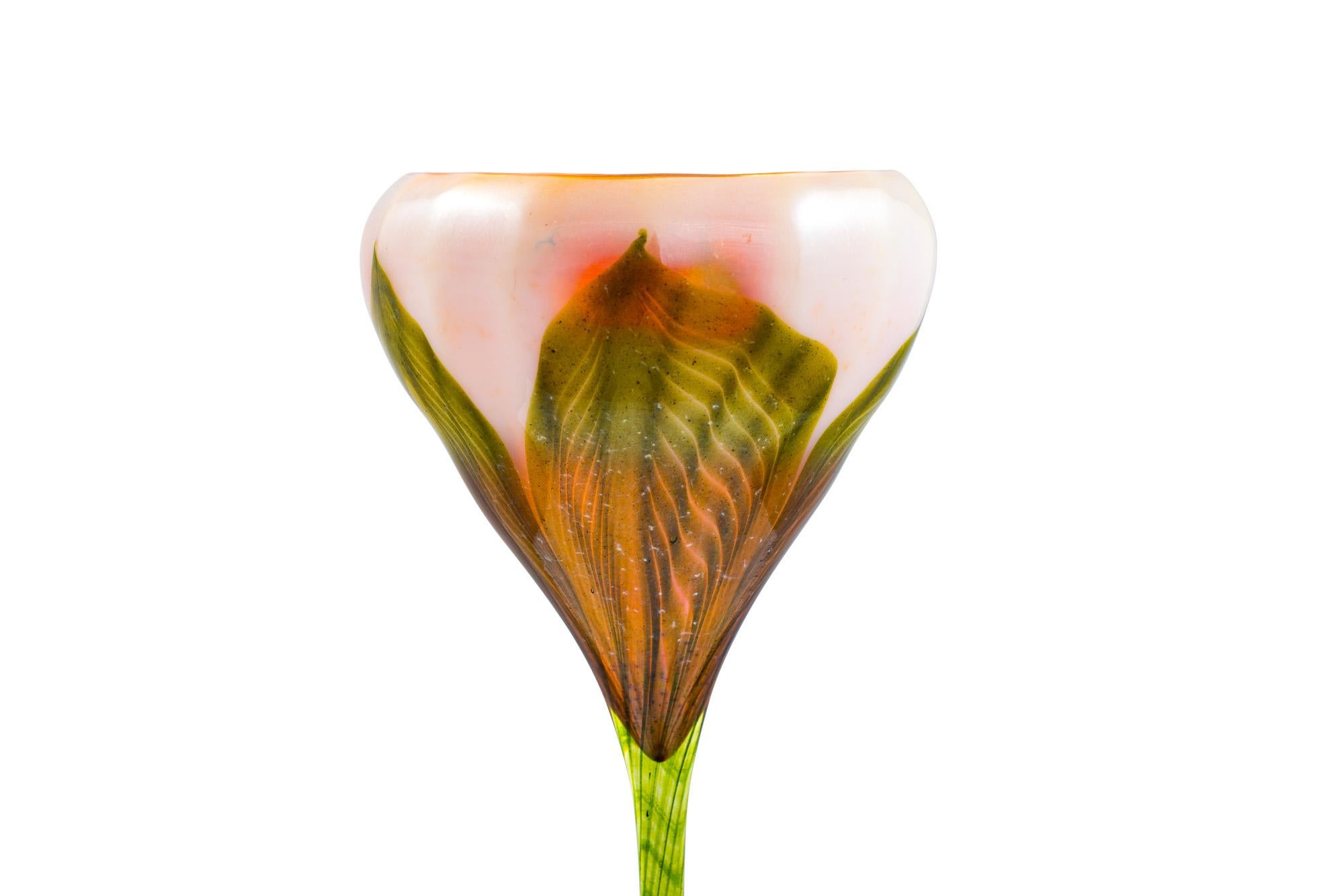 American Art Glass Floriform Vase Louis Comfort Tiffany Studios New York 1906 Flower For Sale