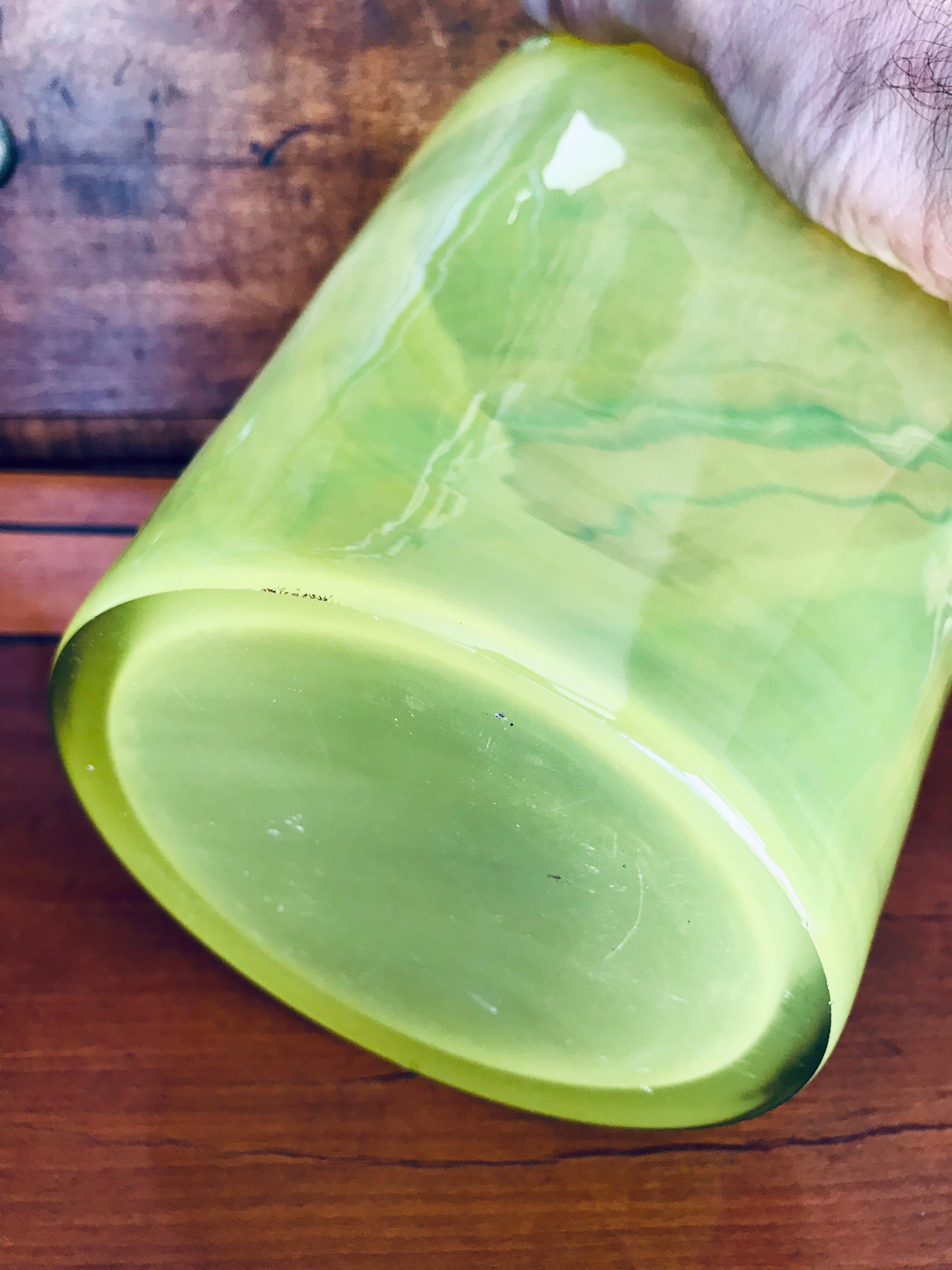 Modern Art Glass Ice Bucket in Citron Green