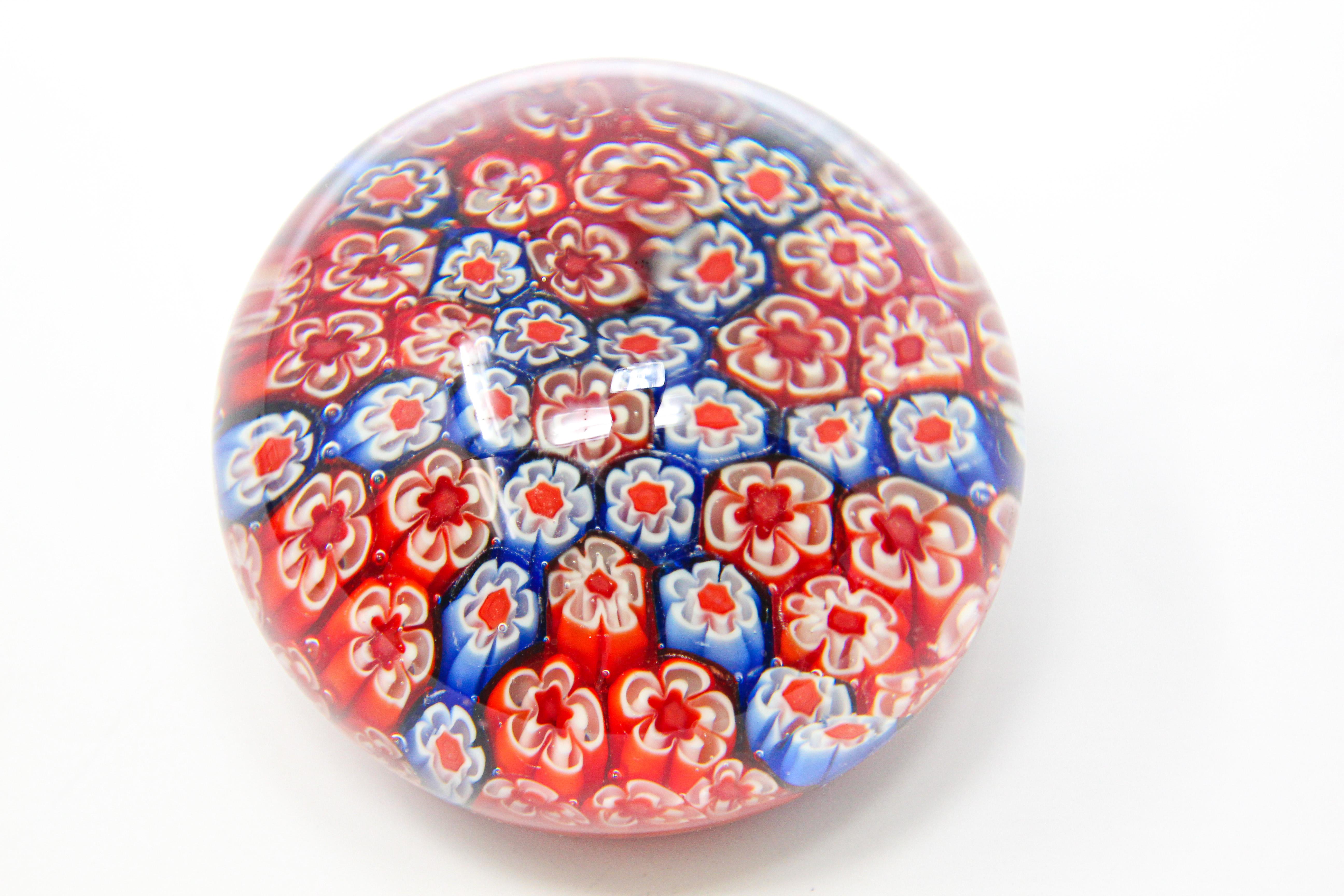Art Glass Millefiori Collectable Paperweight For Sale 1