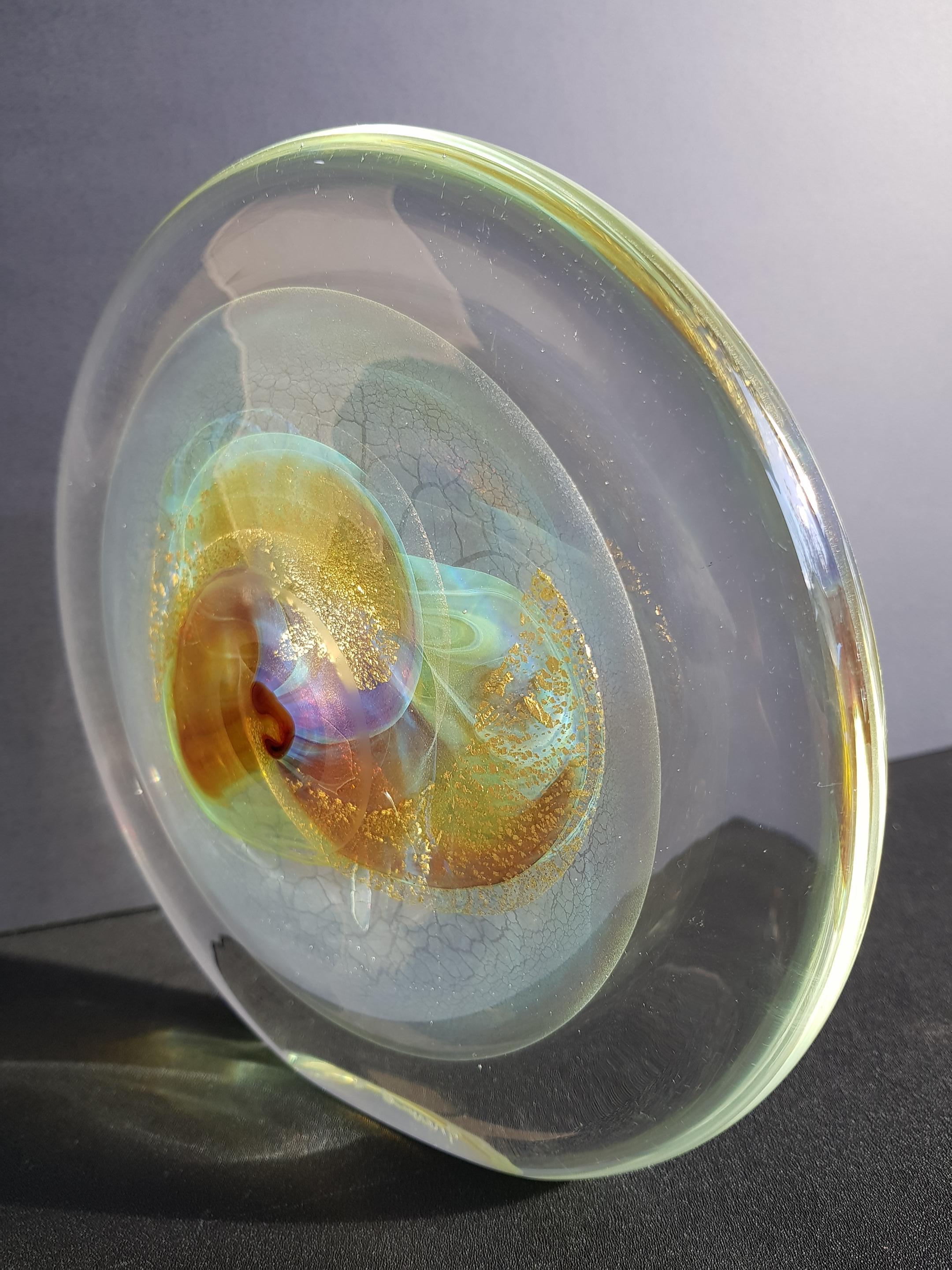 Art Glass Nebula Sculpture Disc Cosmic Iridescent Opalescent OuterSpace Orb Star in vendita 5