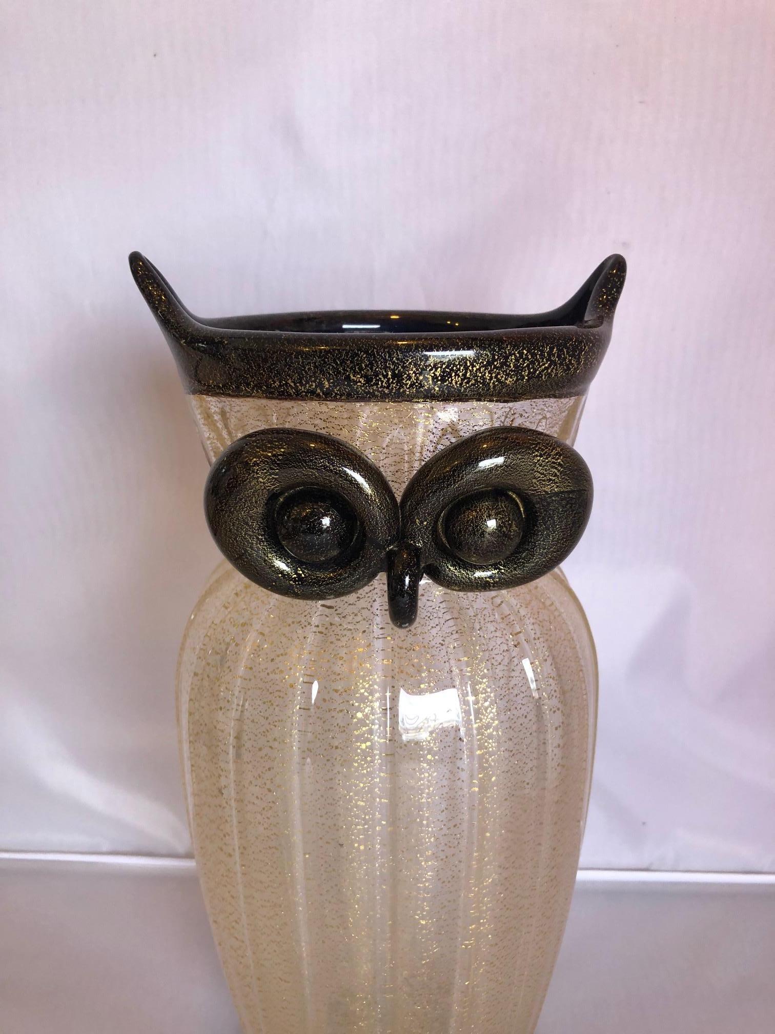 Italian Art Glass Owl Vase by Gambaro & Poggi for Murano