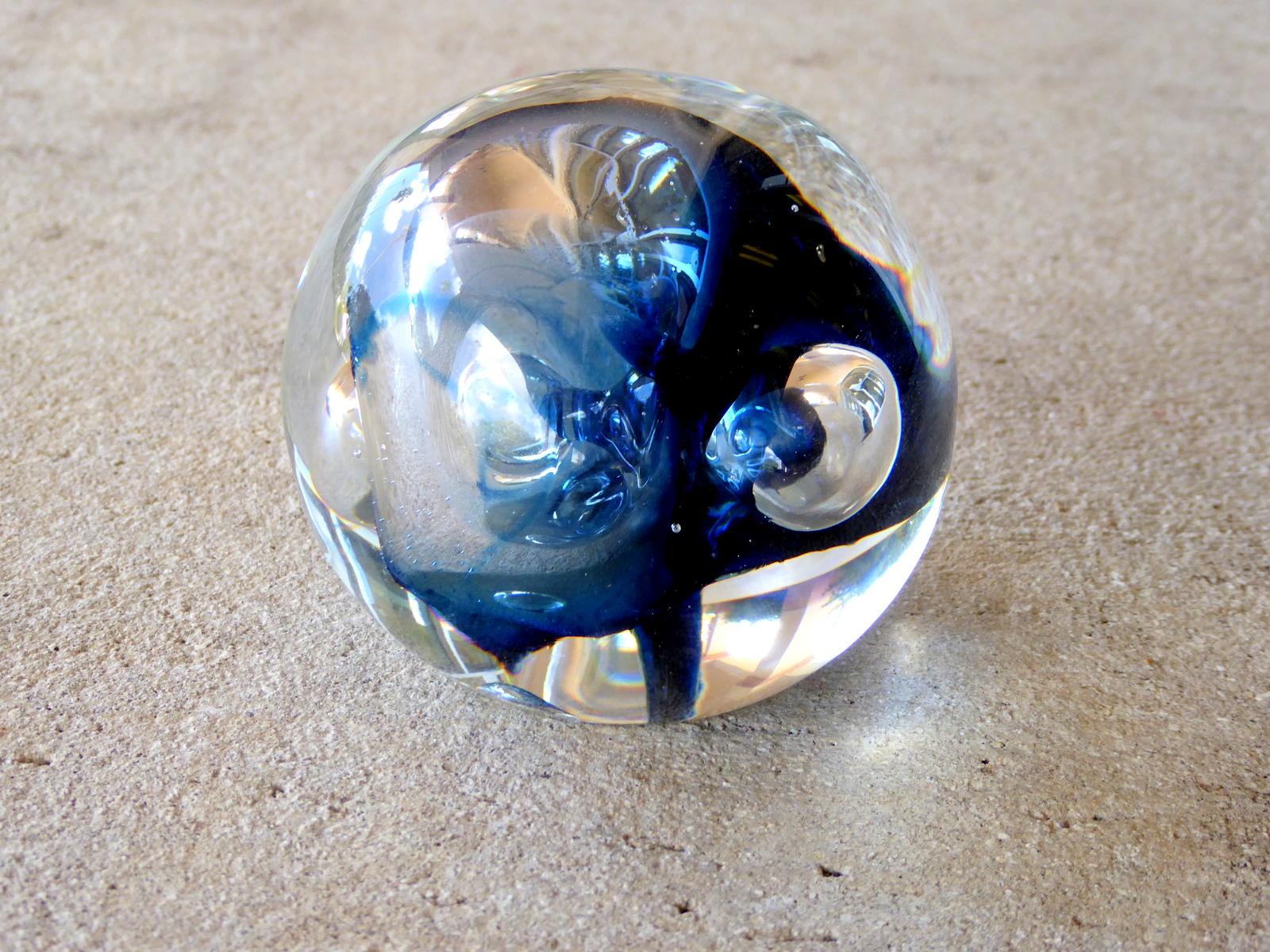 Marvelous cobalt blue and clear art glass paperweight by Rollin Karg. Signed. If the date on the sticker is accurate, it is one of his earliest known works.

A few important notes about all items available through this 1stdibs dealer:

1. We list