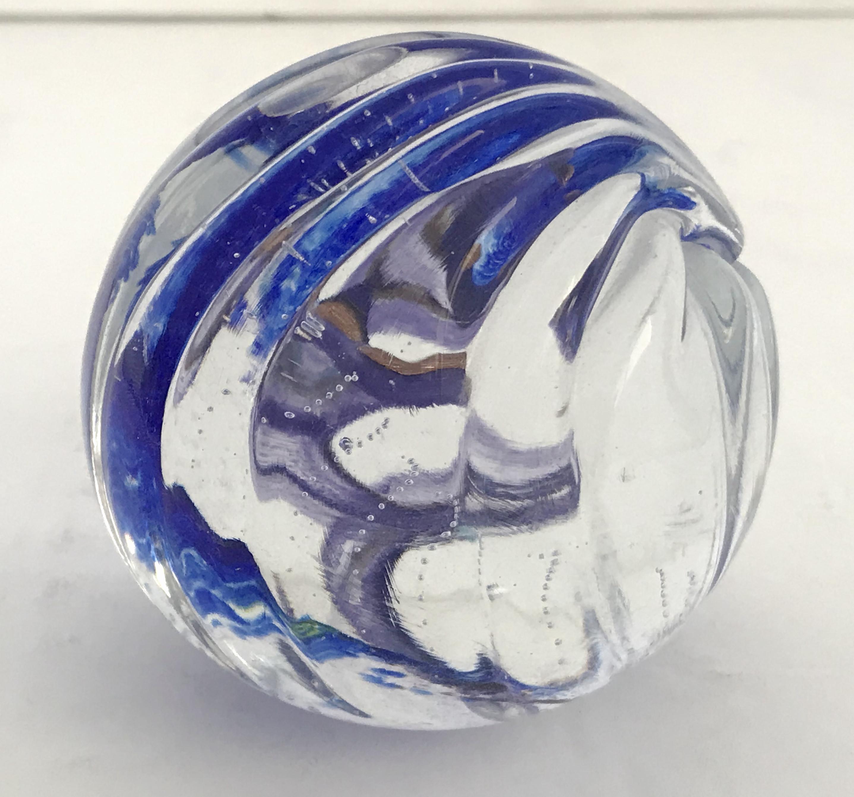 Art Glass Paperweight For Sale 1