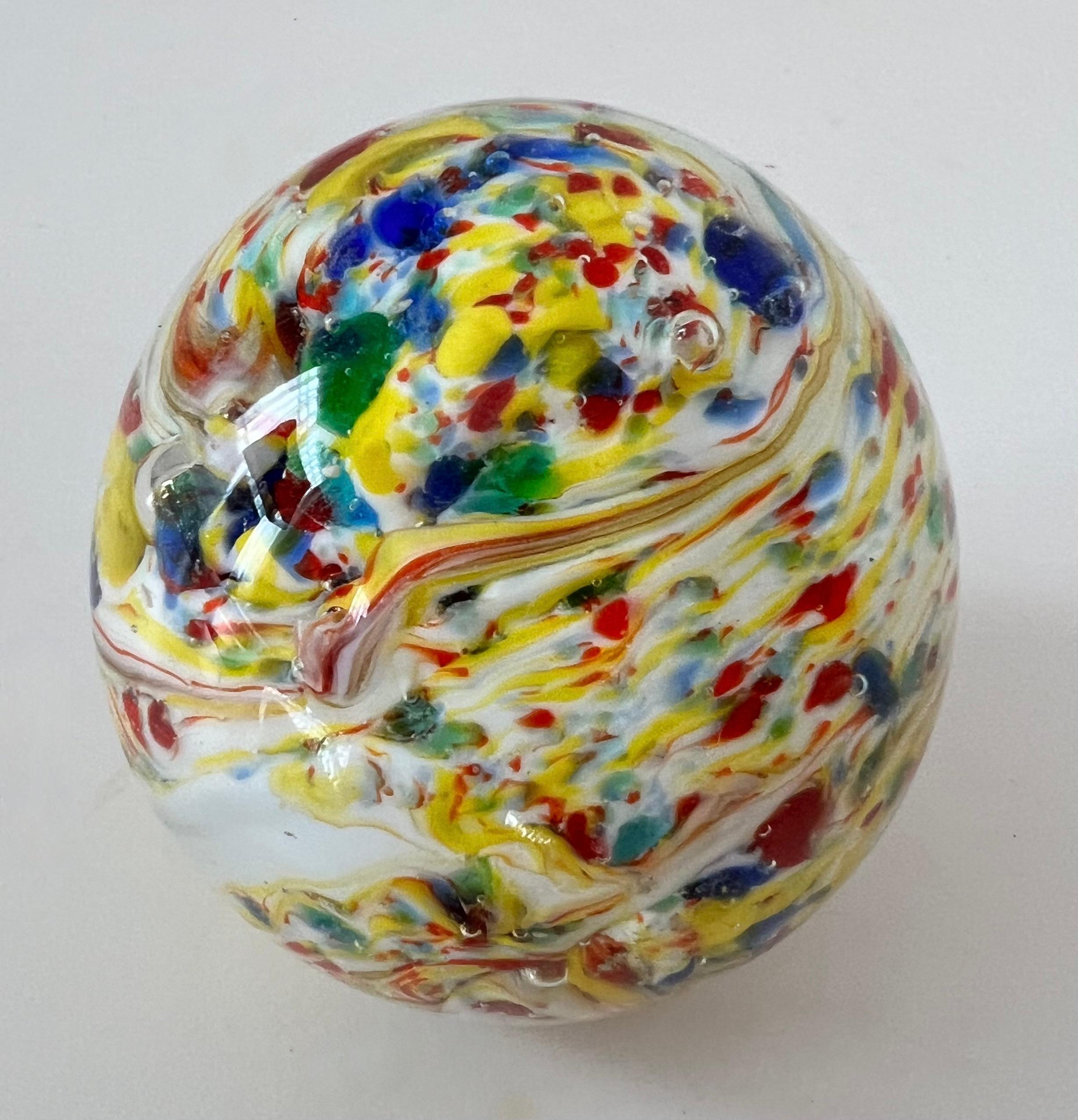 20th Century Art Glass Paperweight of Clear Glass and a Confetti Concentrated Center For Sale