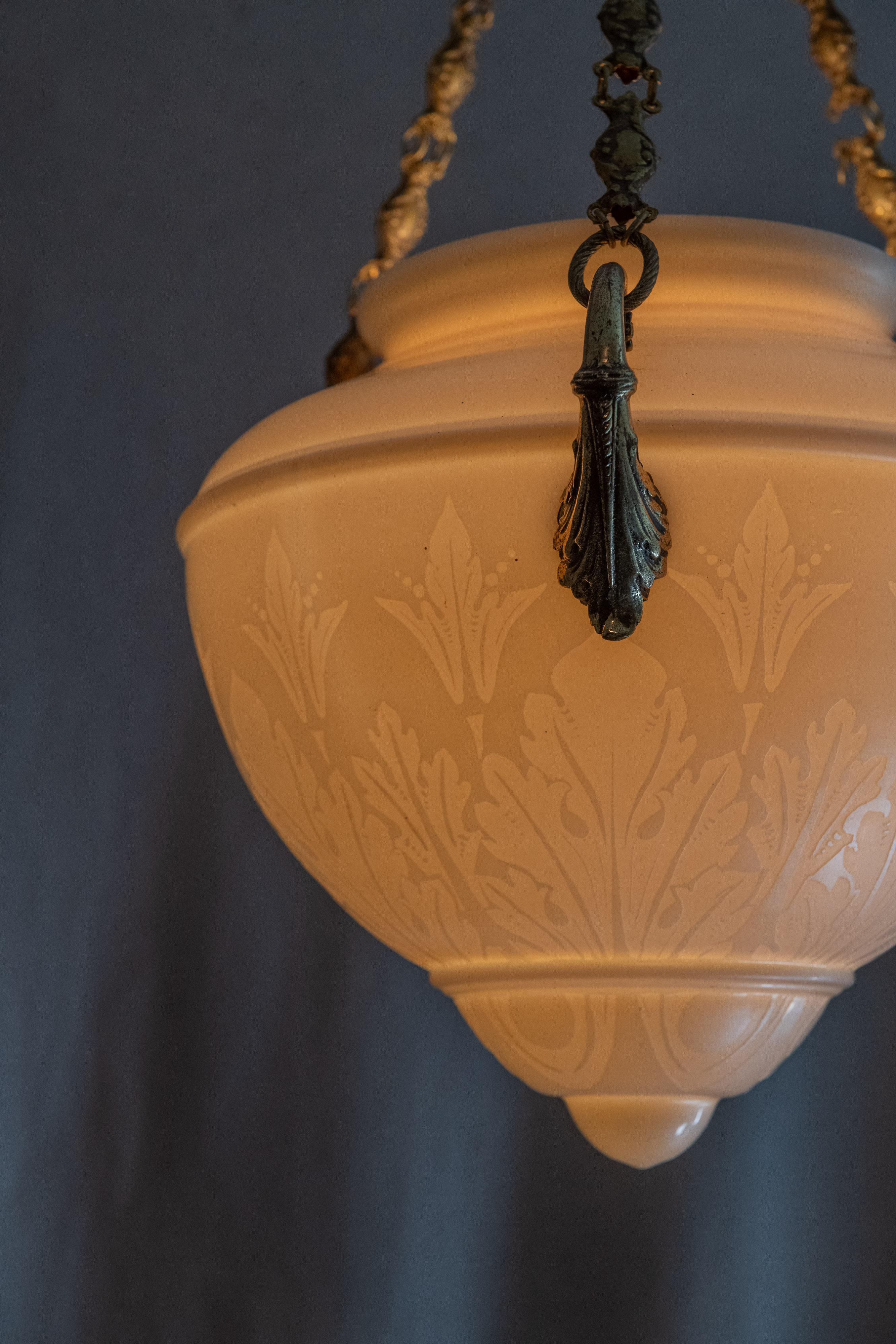 Belle Époque Pendentif en verre d'art Steuben Calcite, ca. 1910 en vente