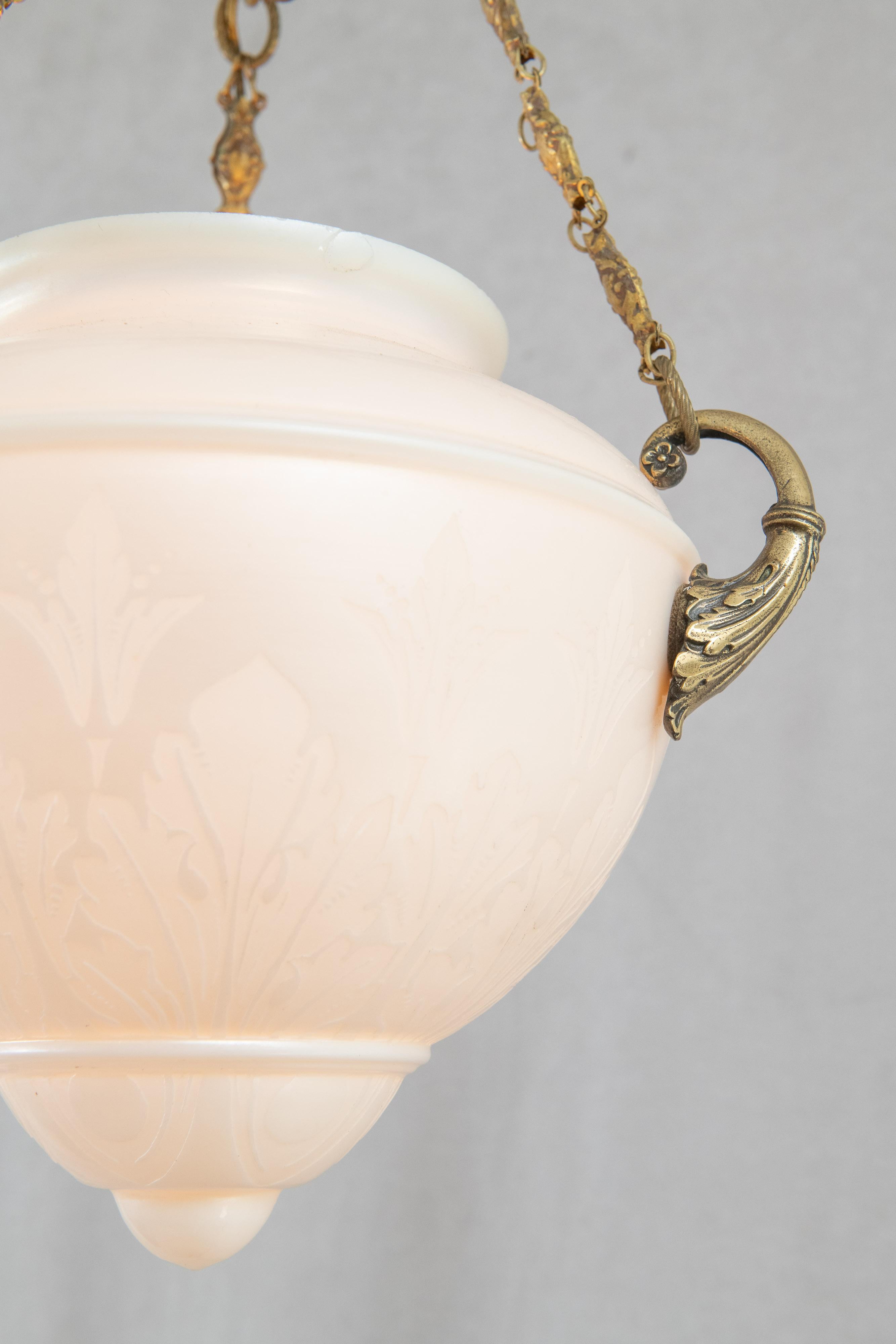 Laiton Pendentif en verre d'art Steuben Calcite, ca. 1910 en vente