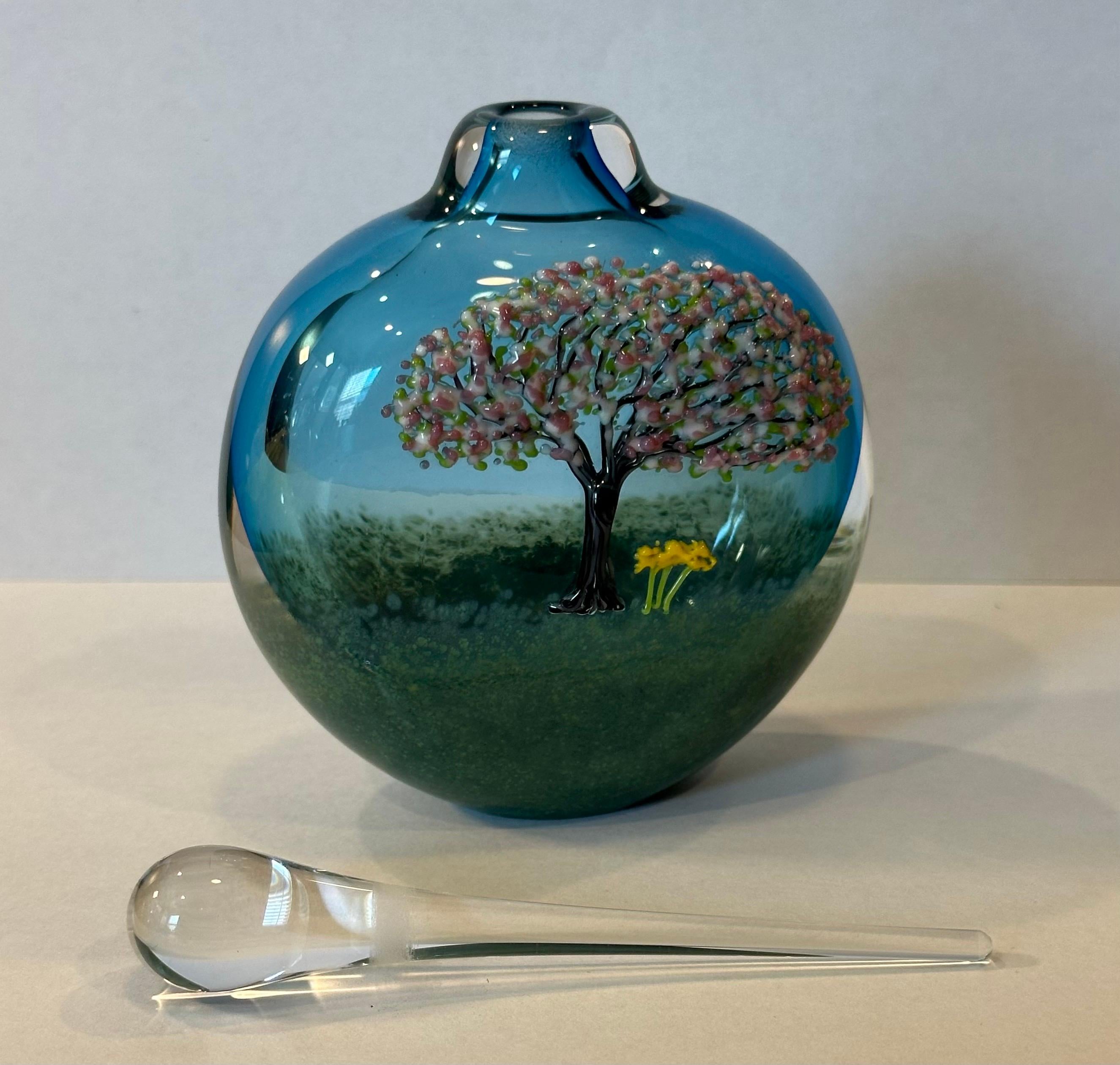 Art Glass Perfume Bottle with Stopper by Matthew Buechner for Thames Glass In Good Condition For Sale In San Diego, CA
