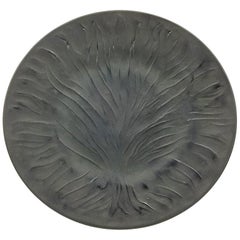 Assiette en verre d'art de Rene His, motif "Algues Noir".