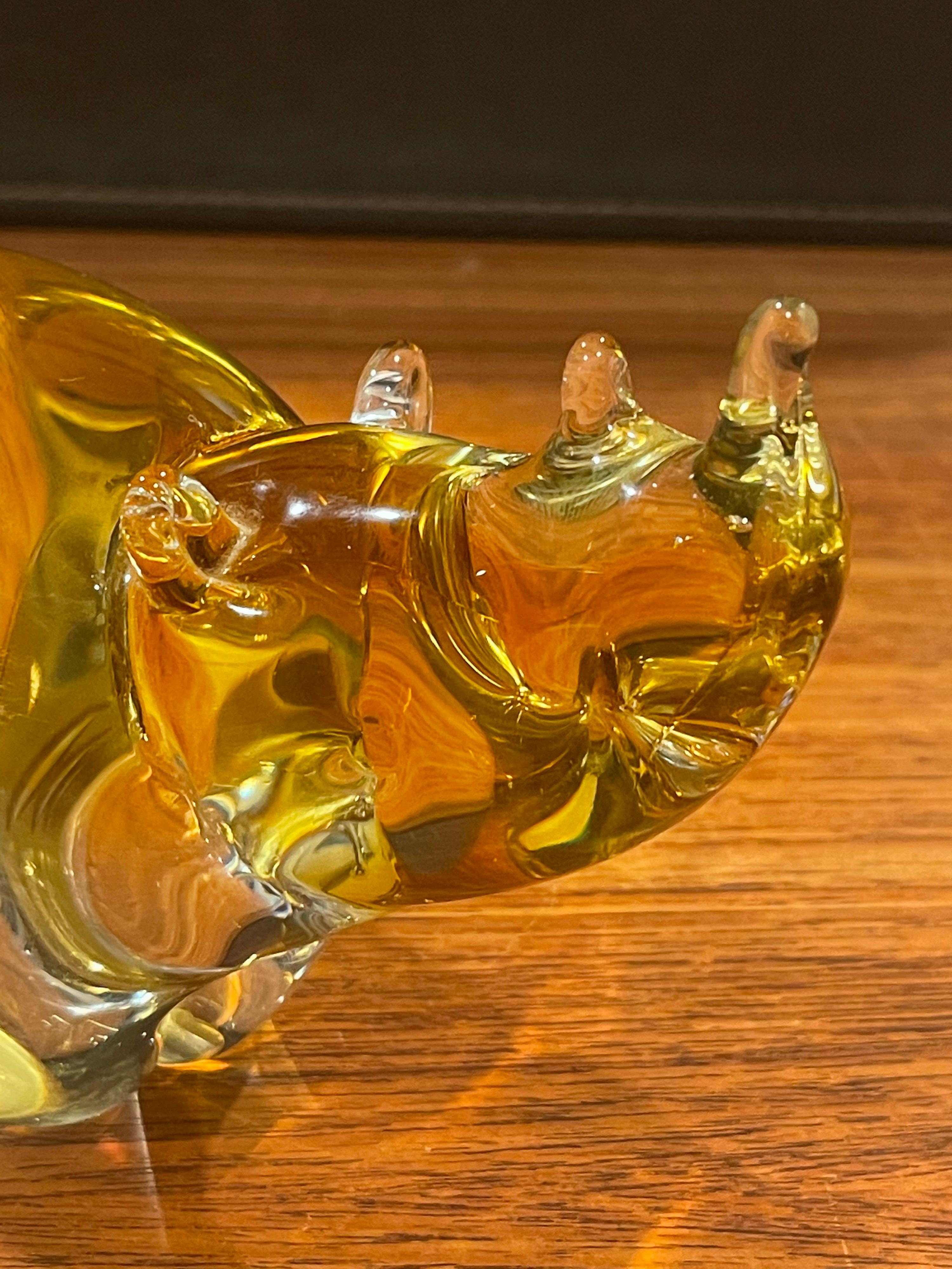 20ième siècle Sculpture Rhino/Rhinoceros en verre d'art de Murano en vente