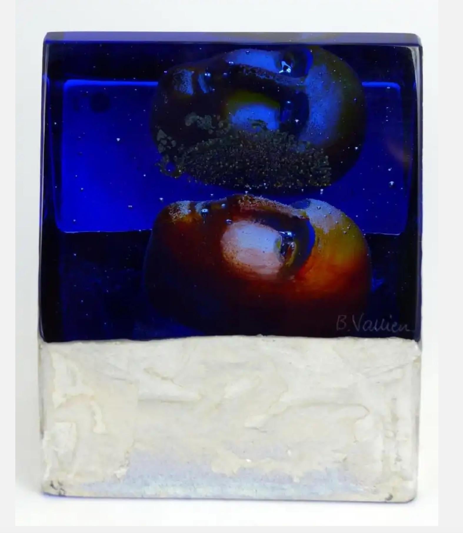Art Glass Sculpture-Limited Edition 'Janus House Blue' Kosta Boda by B. Vallien For Sale 5