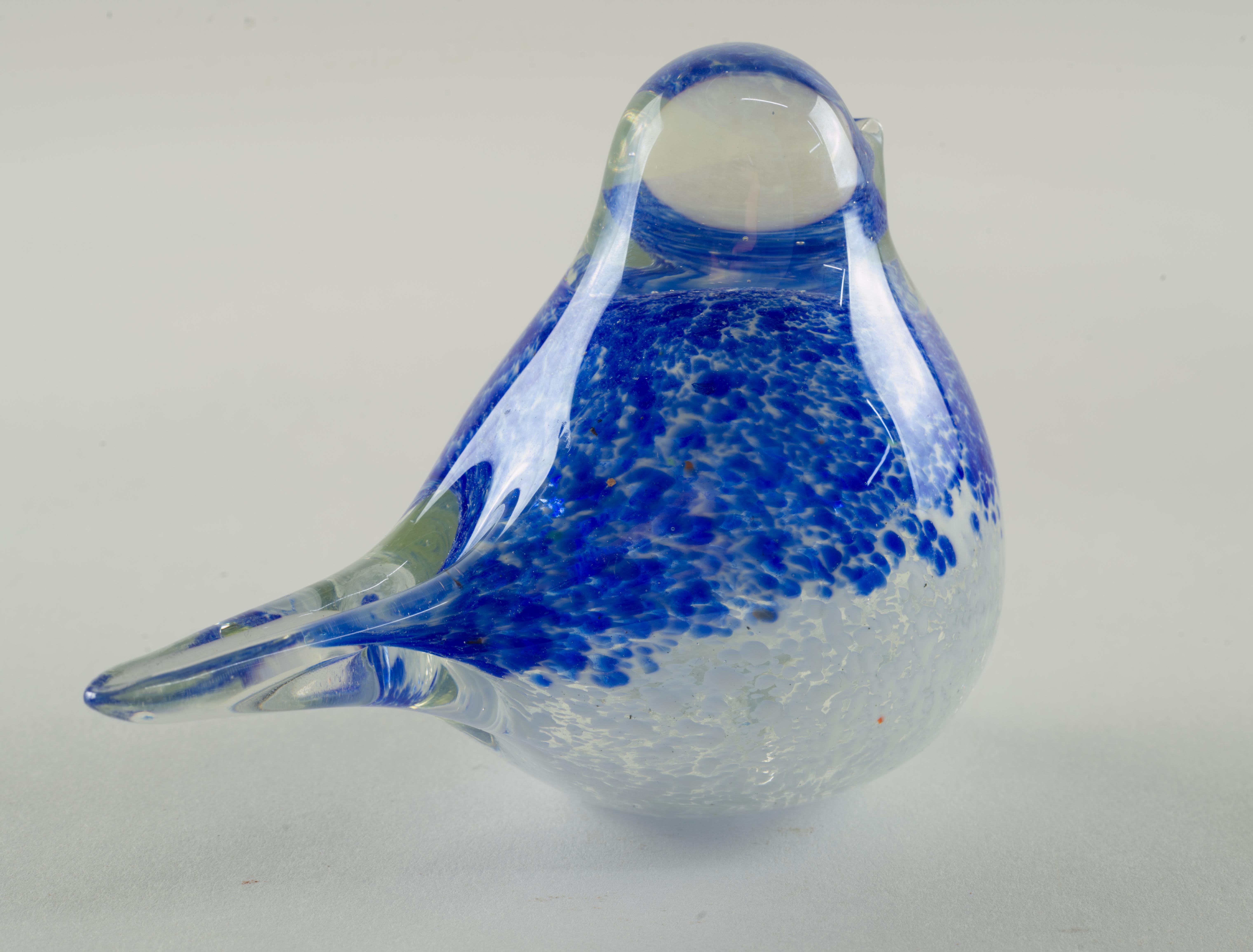 American Art Glass Sommerso Blue Bird Paperweight Figurine For Sale