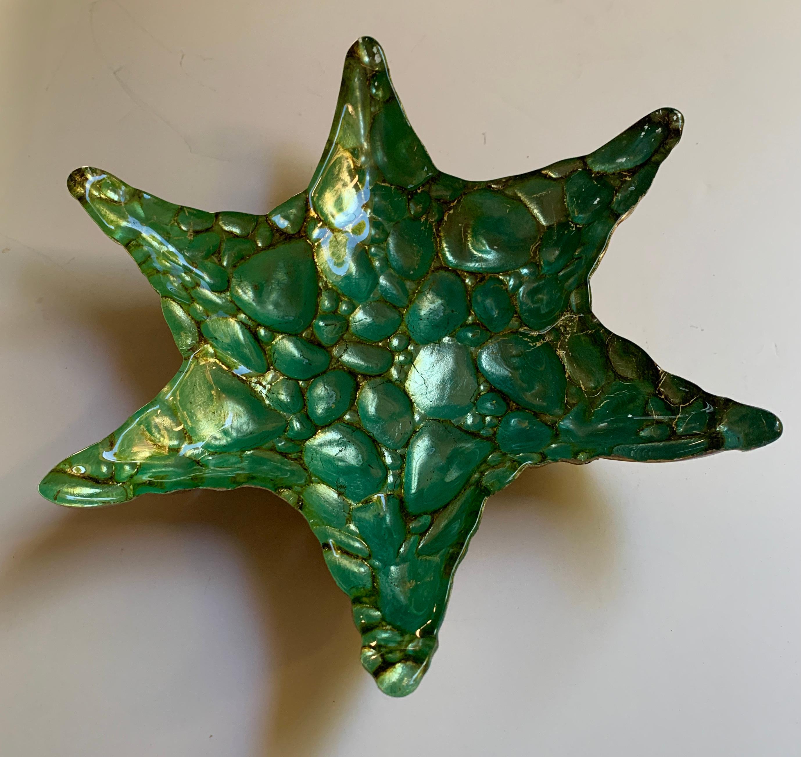 Art Glass Starfish Bowl in Turquoise and Gold In Good Condition For Sale In Los Angeles, CA