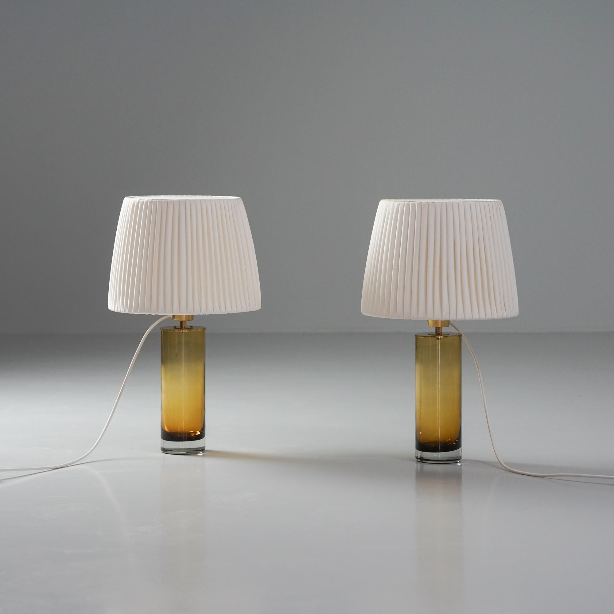 Lámparas de mesa de vidrio artístico, Suecia, años 60 Sueco en venta