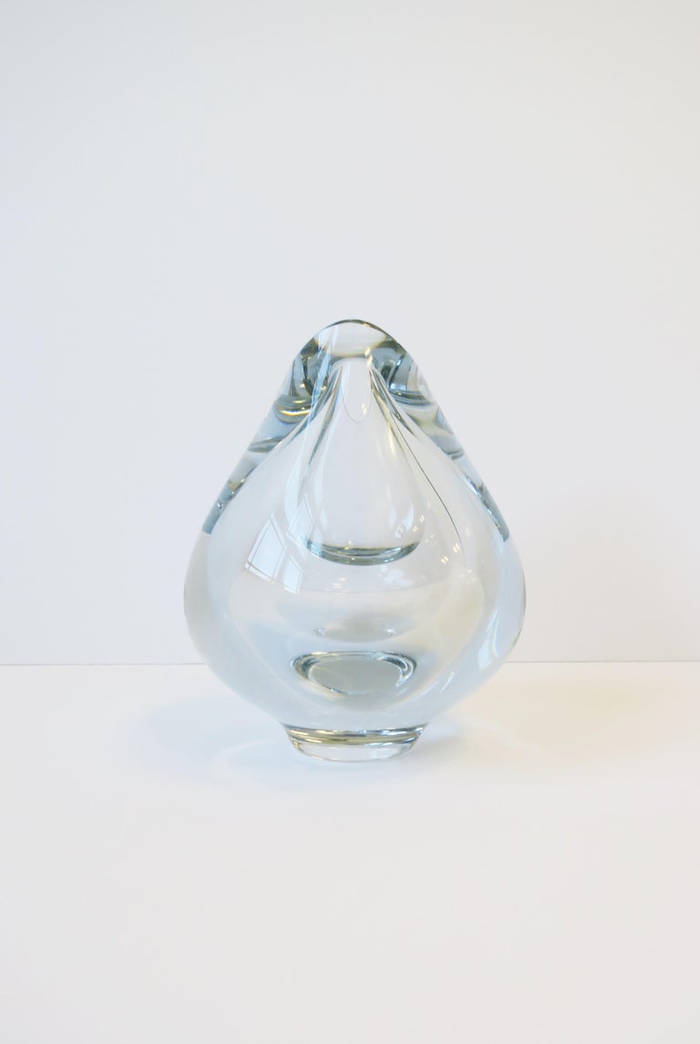 Art Glass Teardrop Vase or Decorative Object For Sale 4