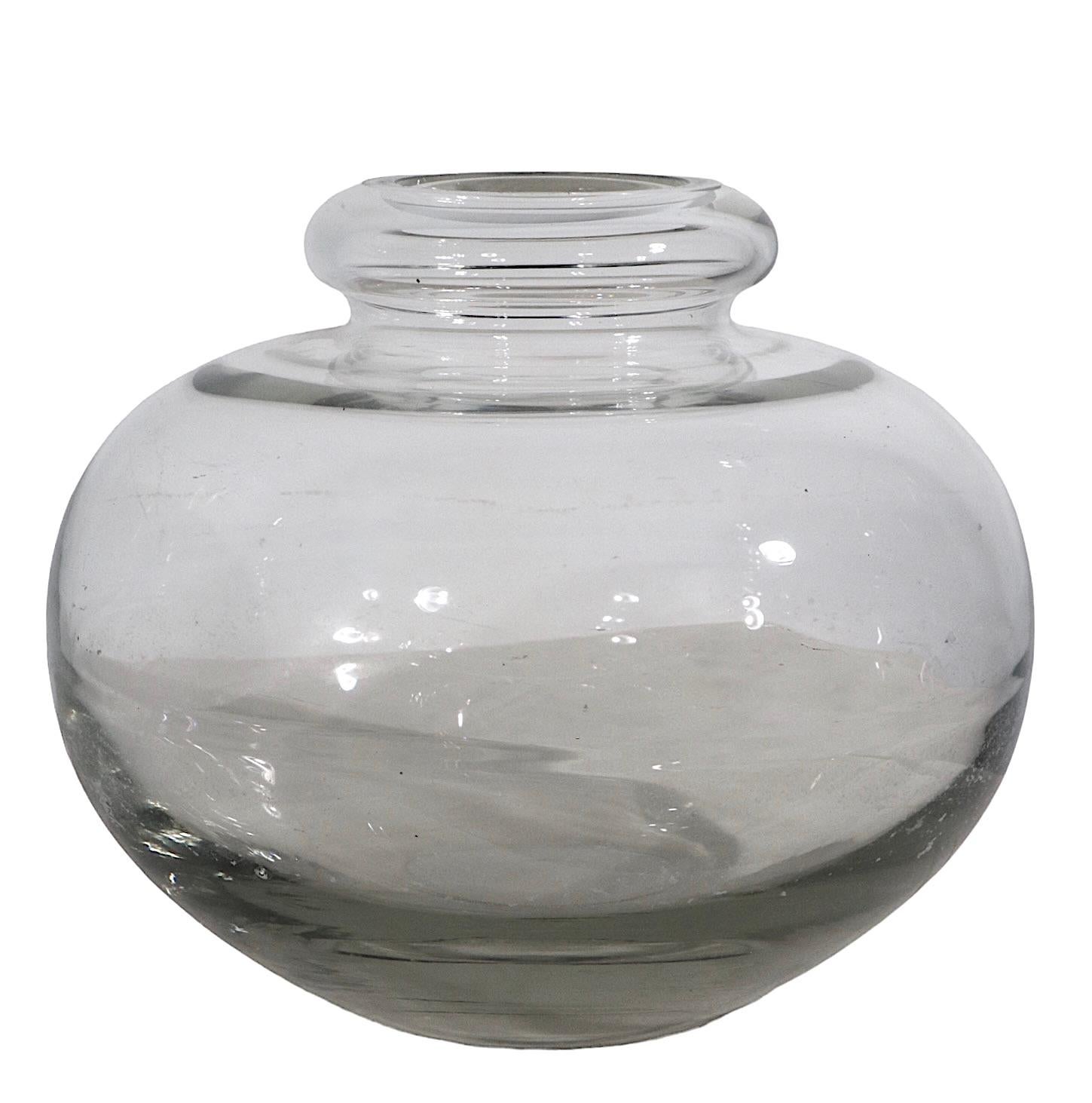 Vase en verre d'art Att. à D. A. Copier pour Leerdam Bon état - En vente à New York, NY
