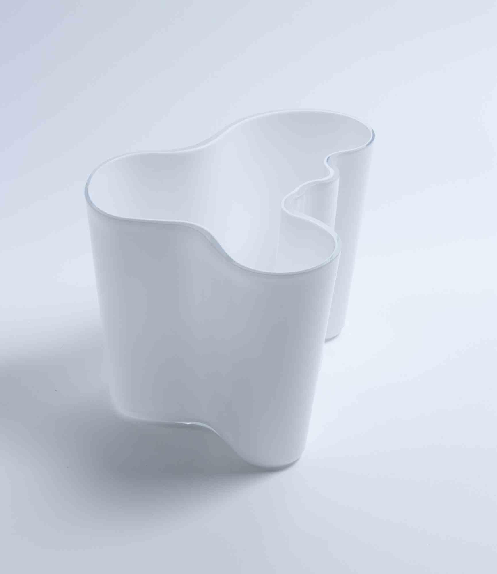 Vase en verre d'art d'Alvar Aalto+Aalto pour Ittala Excellent état - En vente à Roma, IT