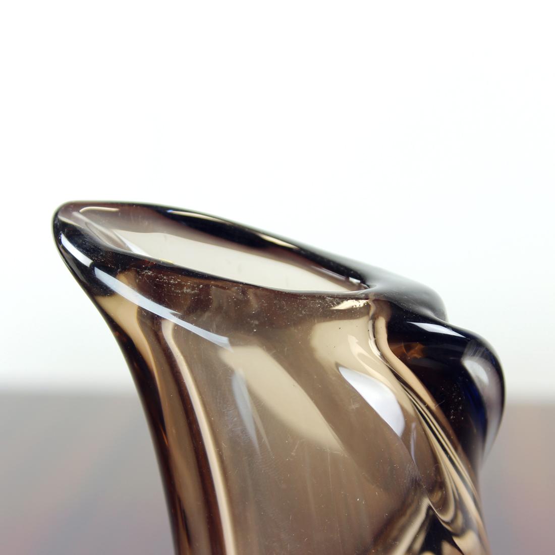 Art Glass Vase by Emanuel Beranek, Czechoslovakia, 1960s For Sale 2