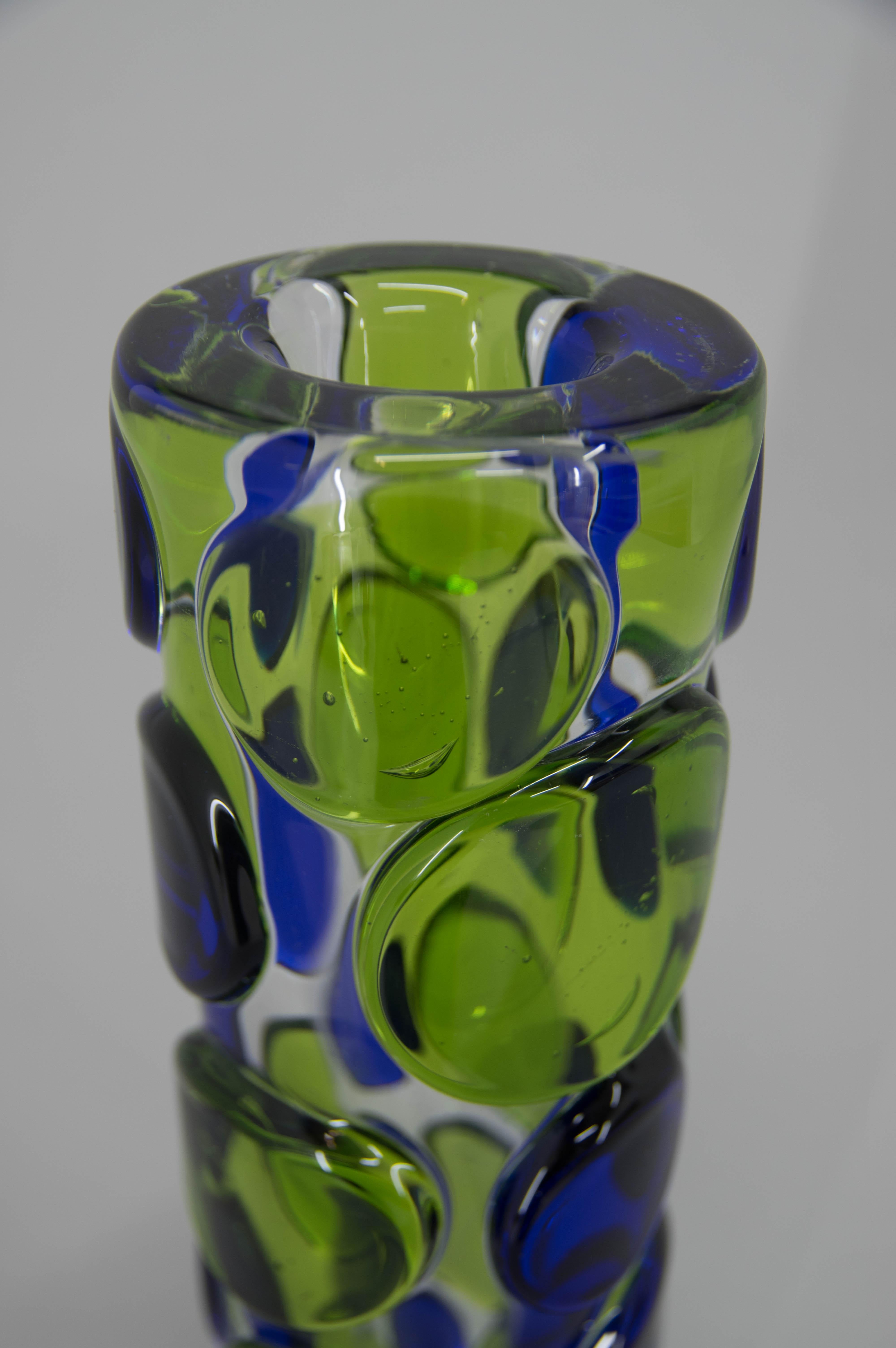 Art Glass Vase by Jaroslav Svoboda, circa 1980 In Good Condition In Praha, CZ