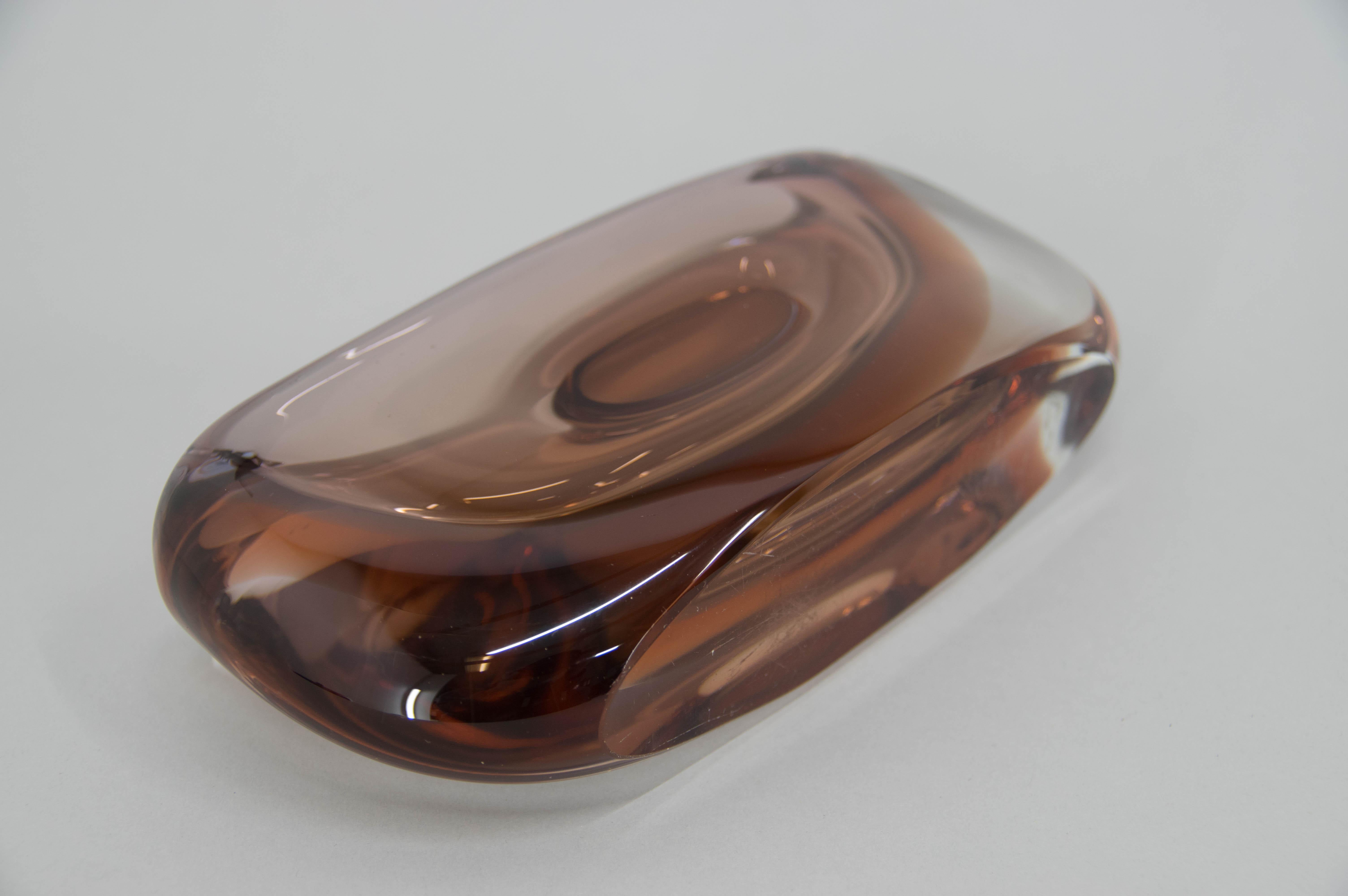 Art Glass Vase by Jaroslav Svoboda, circa 1980 In Good Condition For Sale In Praha, CZ