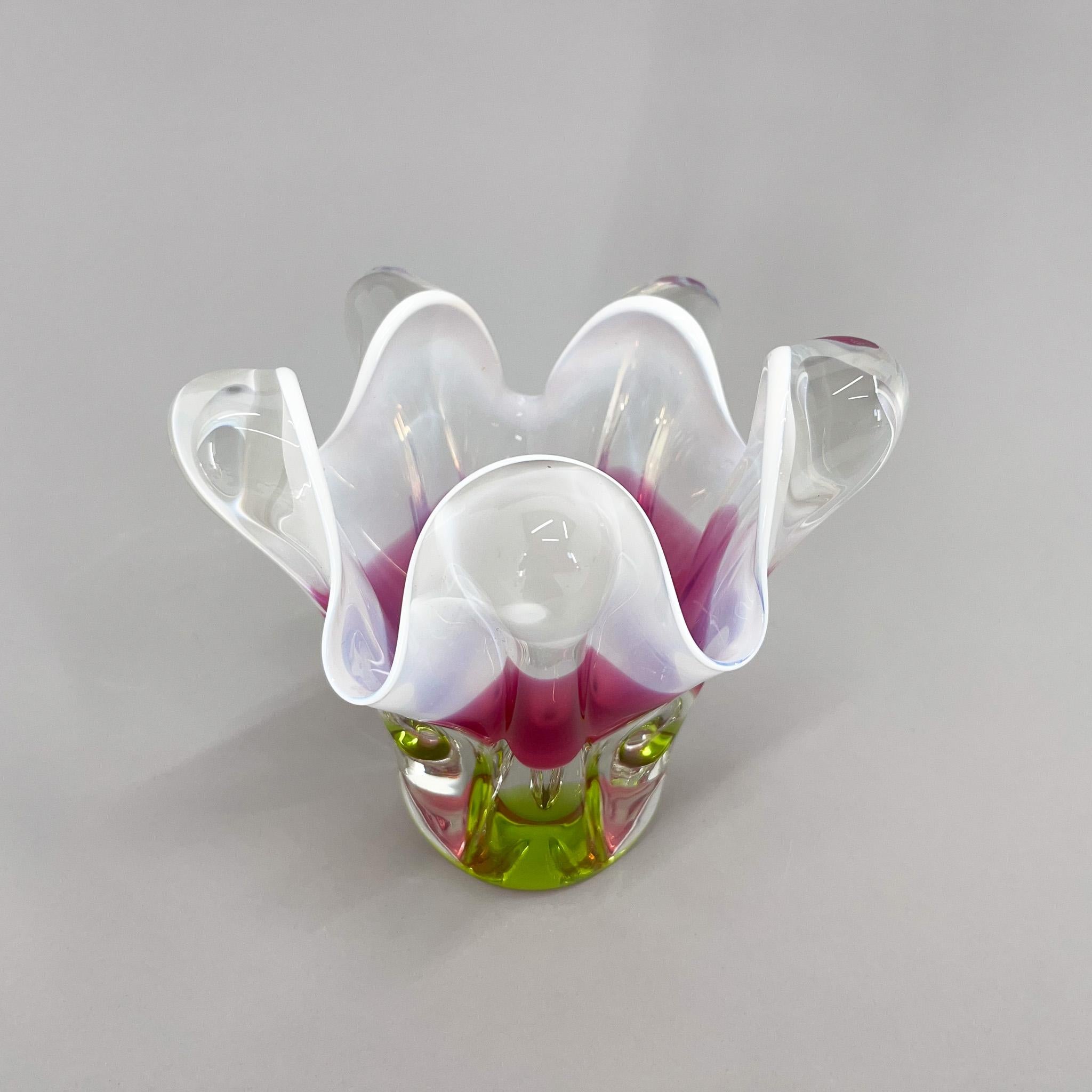 Verre d'art Vase en verre d'art de Josef Hospodka pour Chribska Glassworks, années 1960 en vente