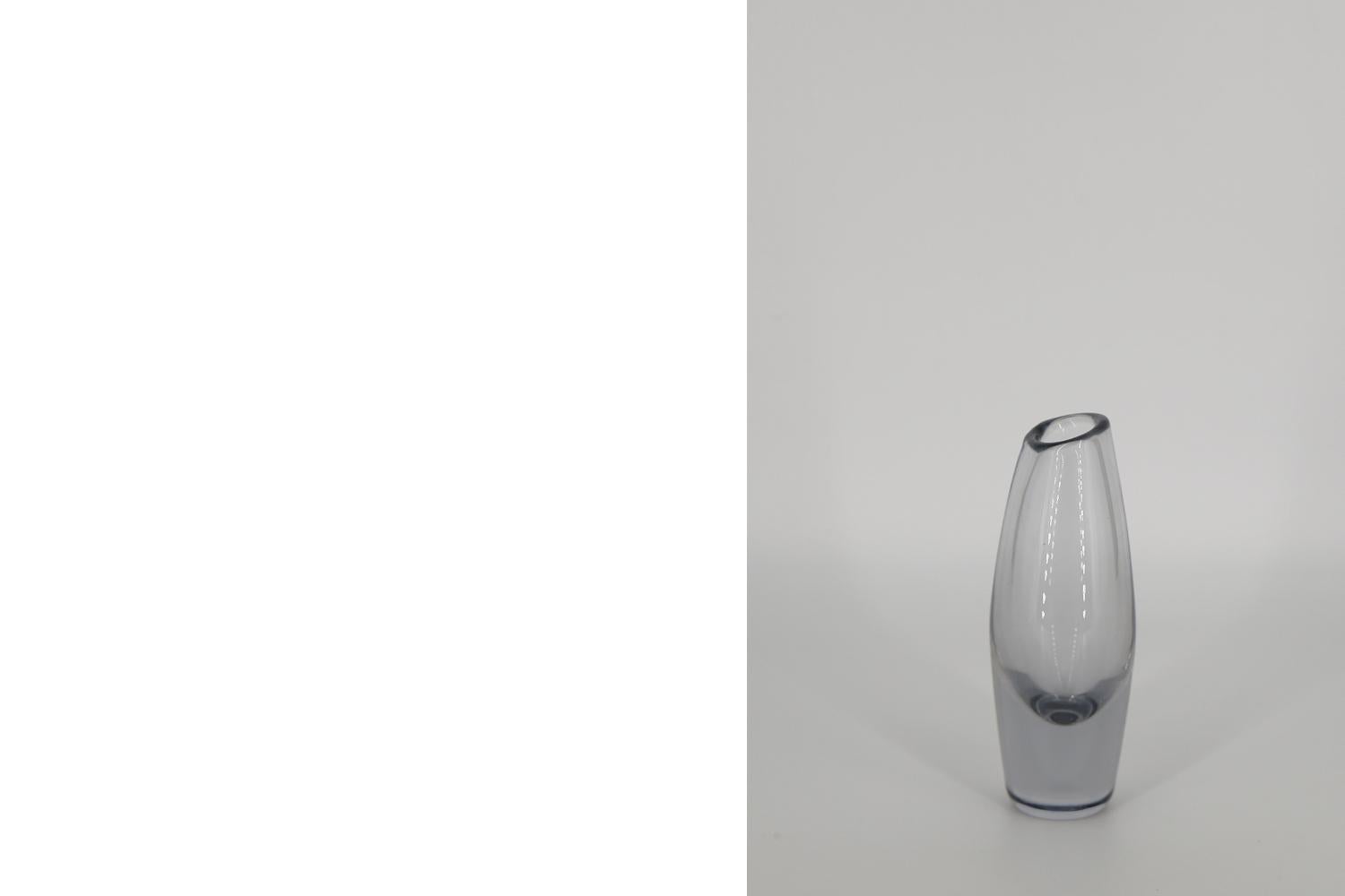 Vase en verre d'art de Sven Palmqvist pour Orrefors, années 1950 Bon état - En vente à Warszawa, Mazowieckie