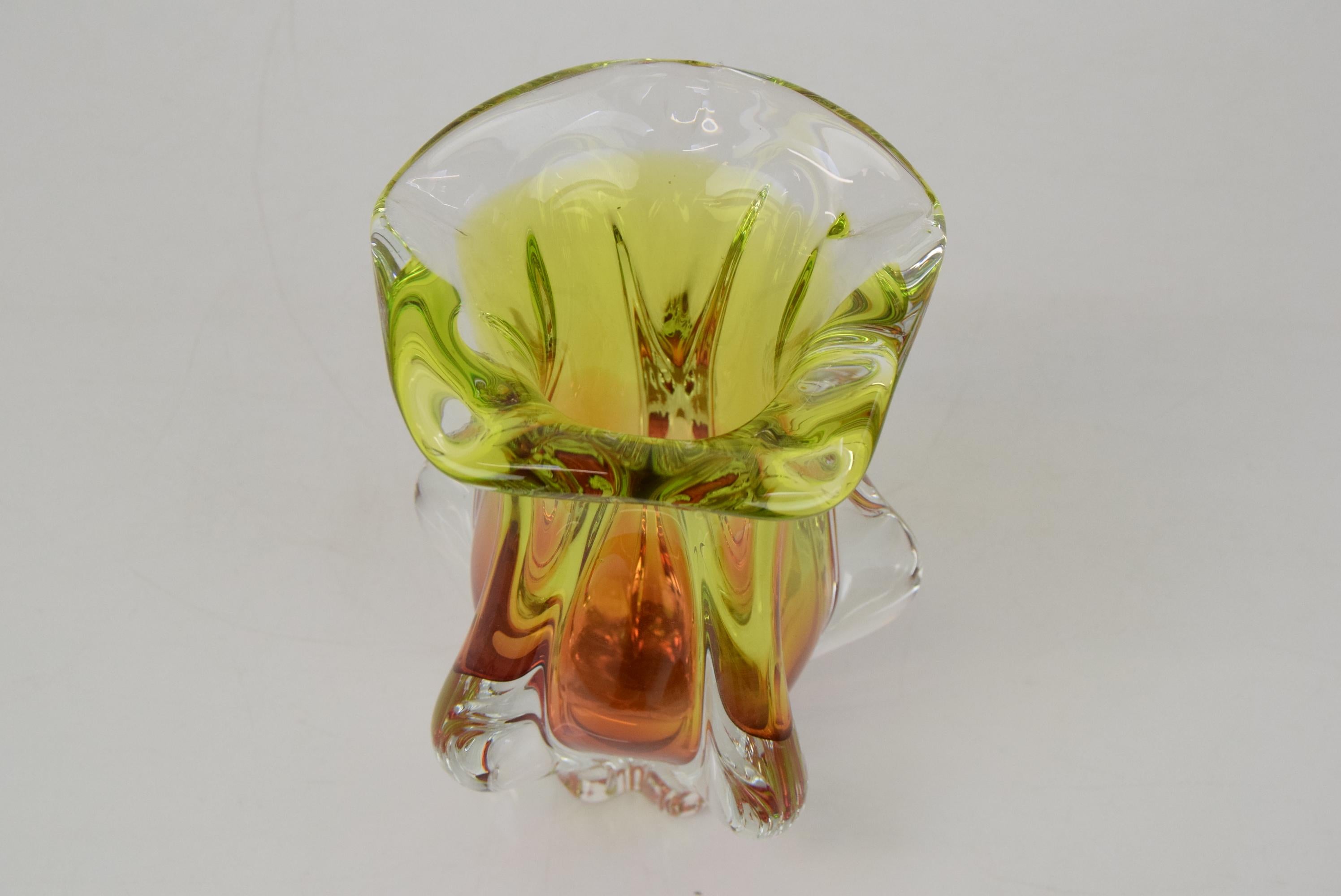 Art Glass Vase Designed by Josef Hospodka for Chribska Glassworks, 1960's 1