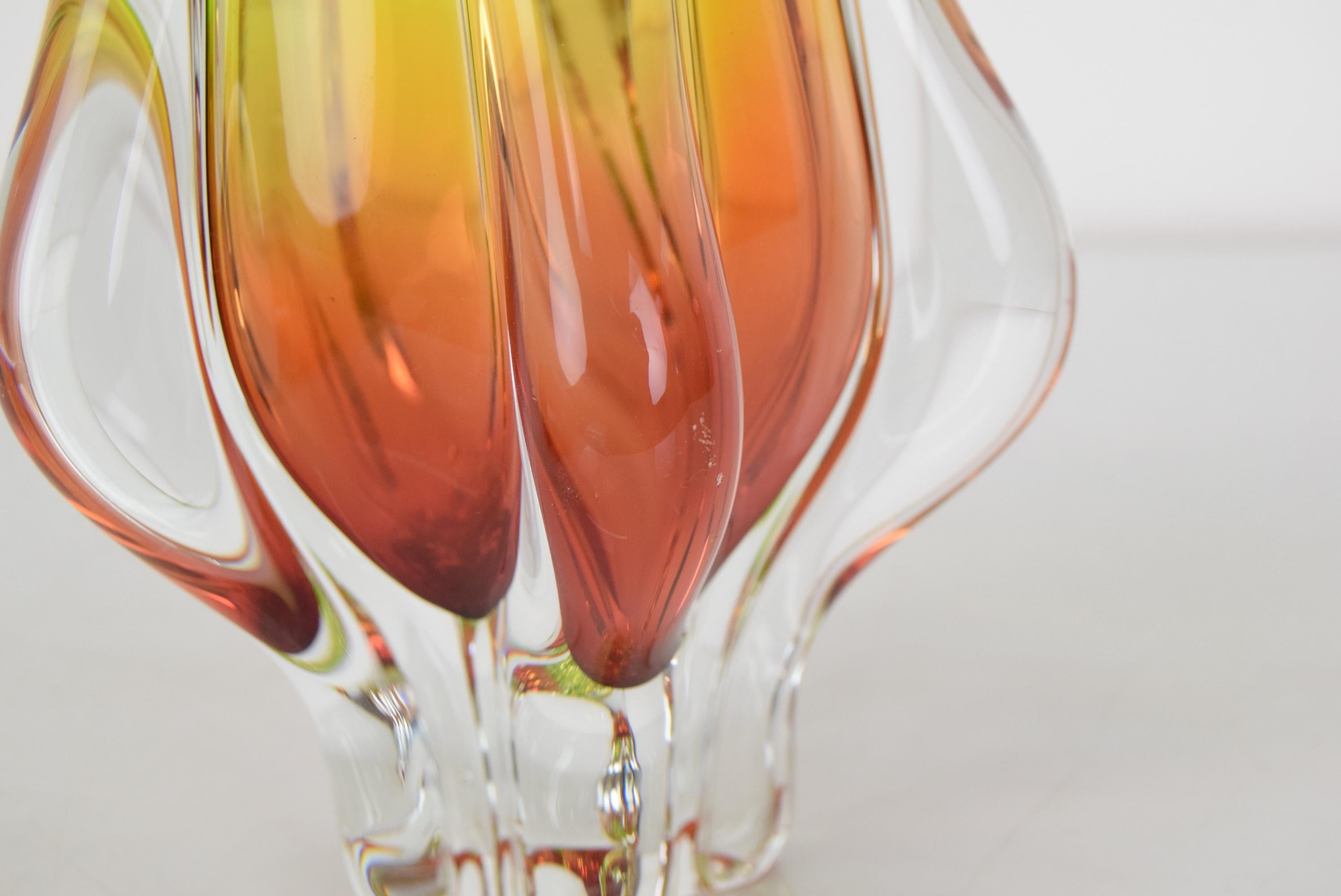 Art Glass Vase Designed by Josef Hospodka for Chribska Glassworks, 1960's 2