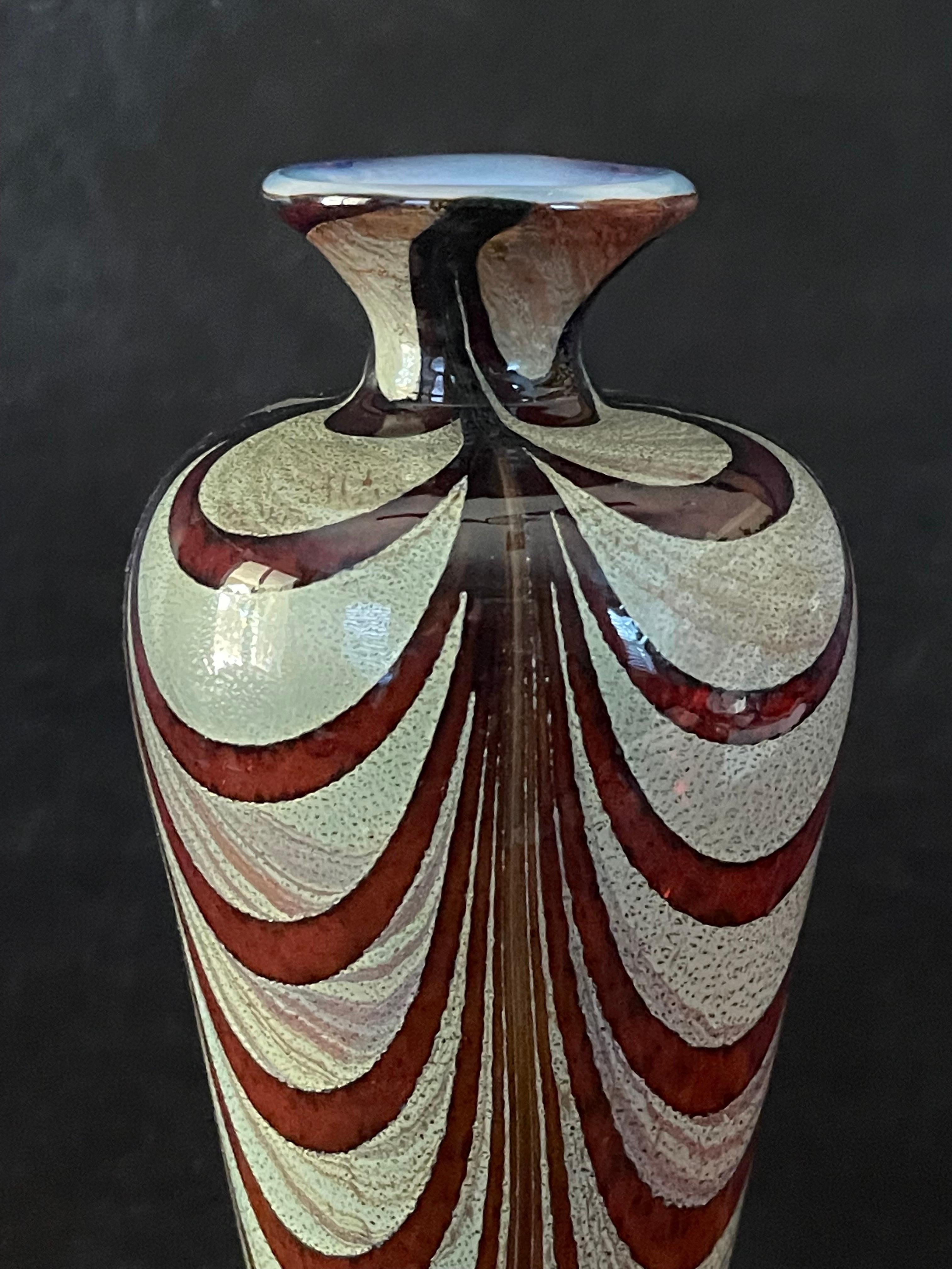 Kunstglas-Vase im Angebot 1