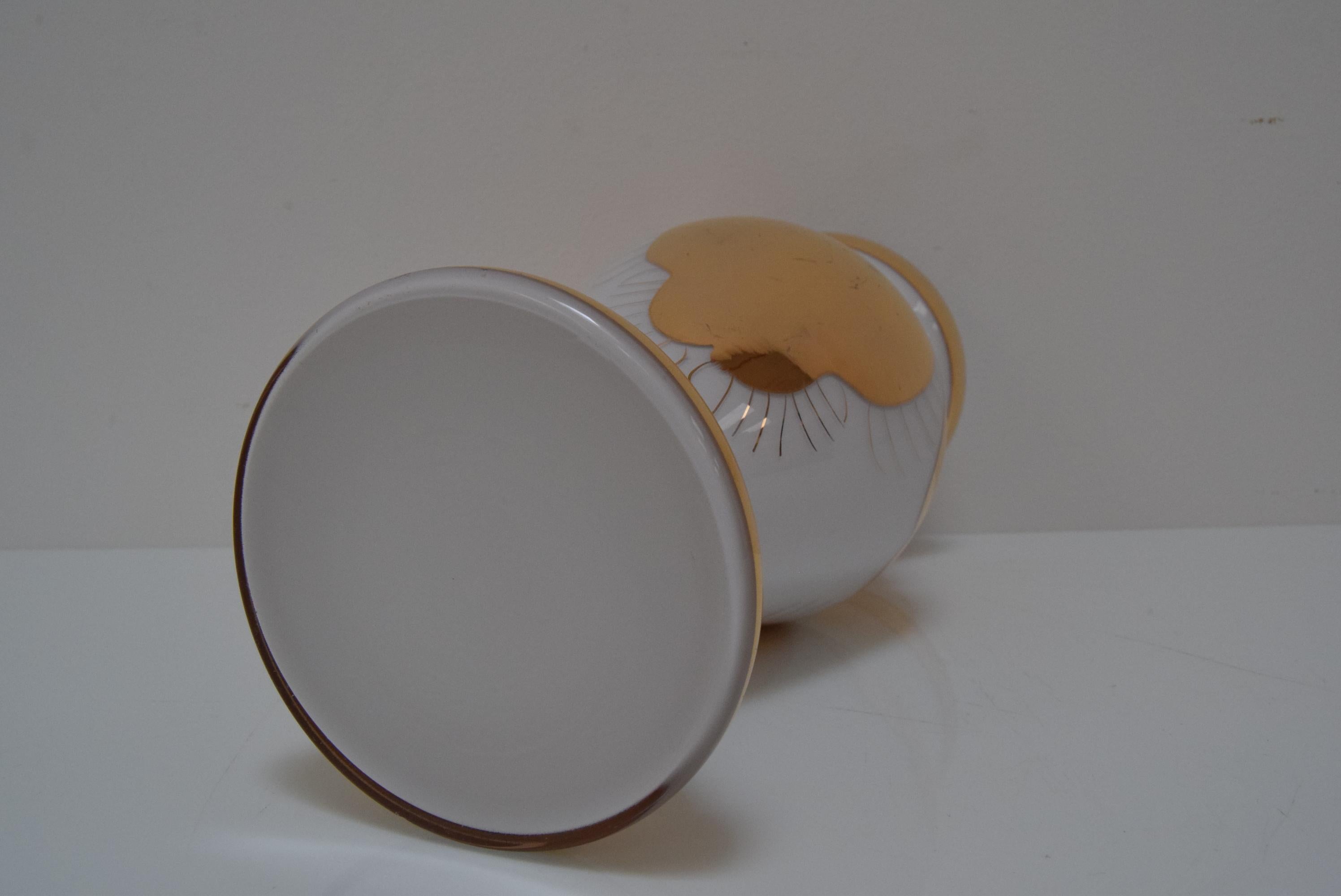 Vaso in vetro artistico, Novy Bor Glassworks, anni '60. in vendita 5