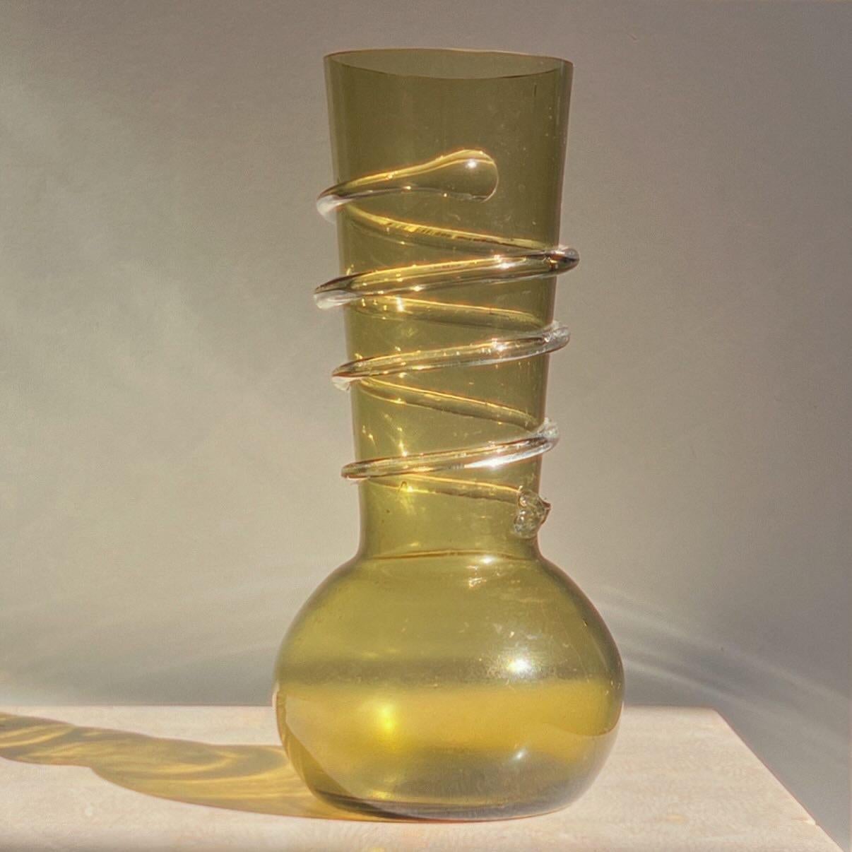 Art Glass Art glass vase in olive green with spiral detail, late 20th century  For Sale