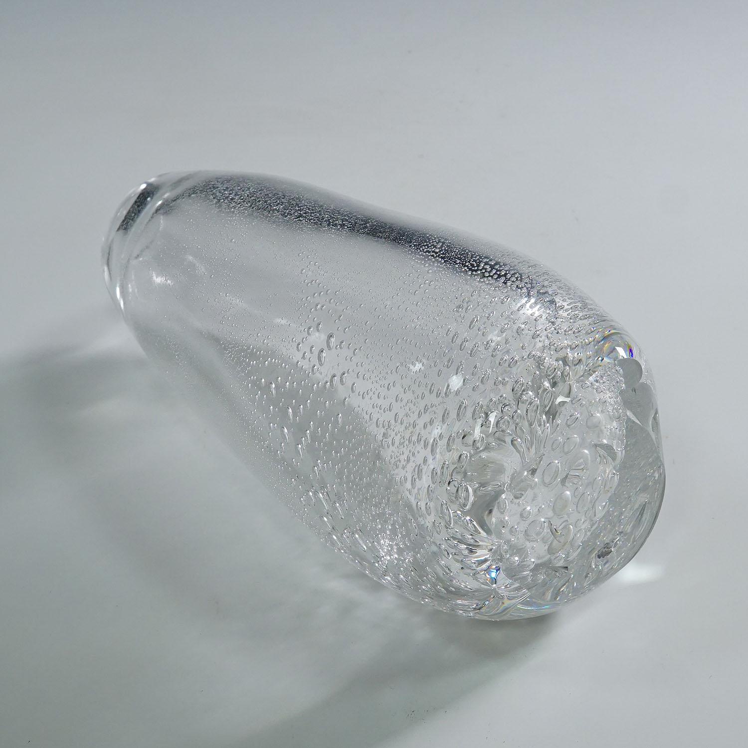 Metà XX secolo Vaso in vetro artistico con bolle di sodio Tapio Wirkkala per Iittala 1940 in vendita