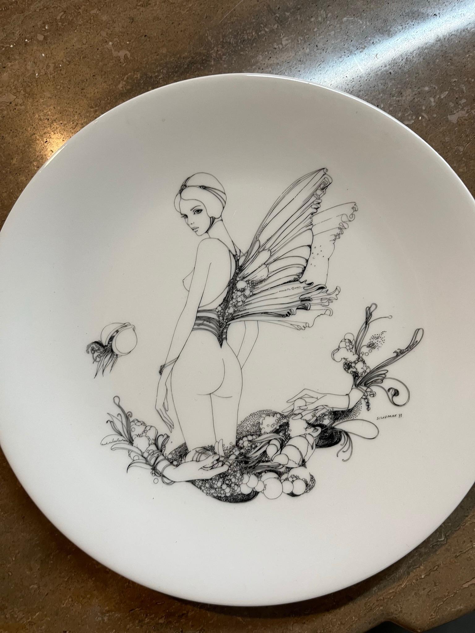 Hand Painted Porcelain Plate Midcentury Limited Edition. For Sale 3
