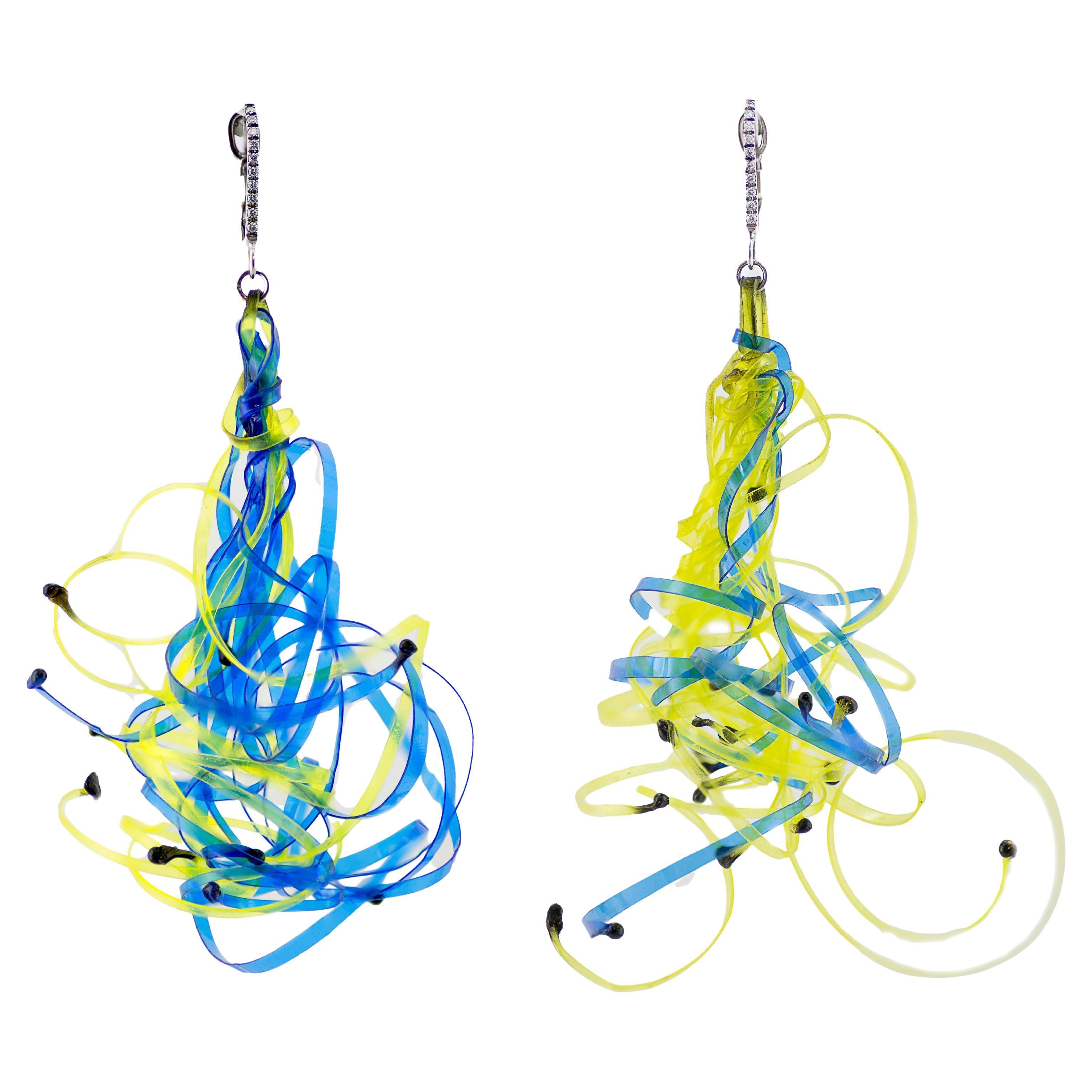 Art Jewels Diamond 18kt Gold Upcycled Plastic Earrings E Borghi M Burgener For Sale