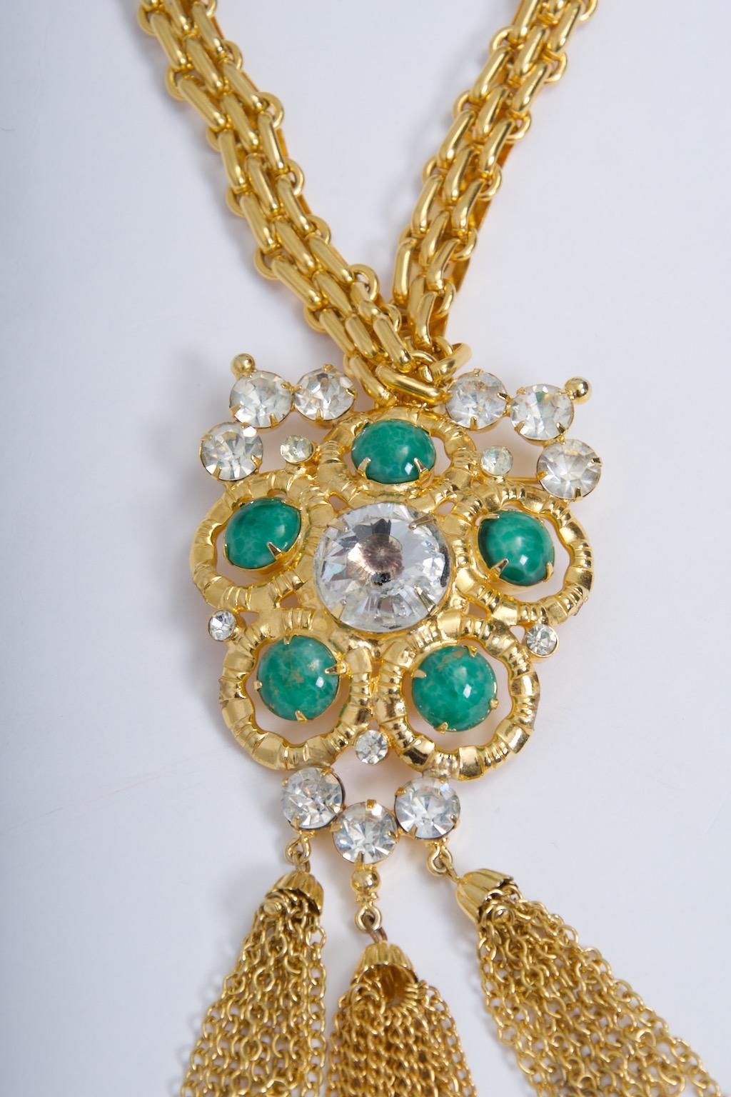 ART Large Necklace/Brooch In Excellent Condition For Sale In Alford, MA