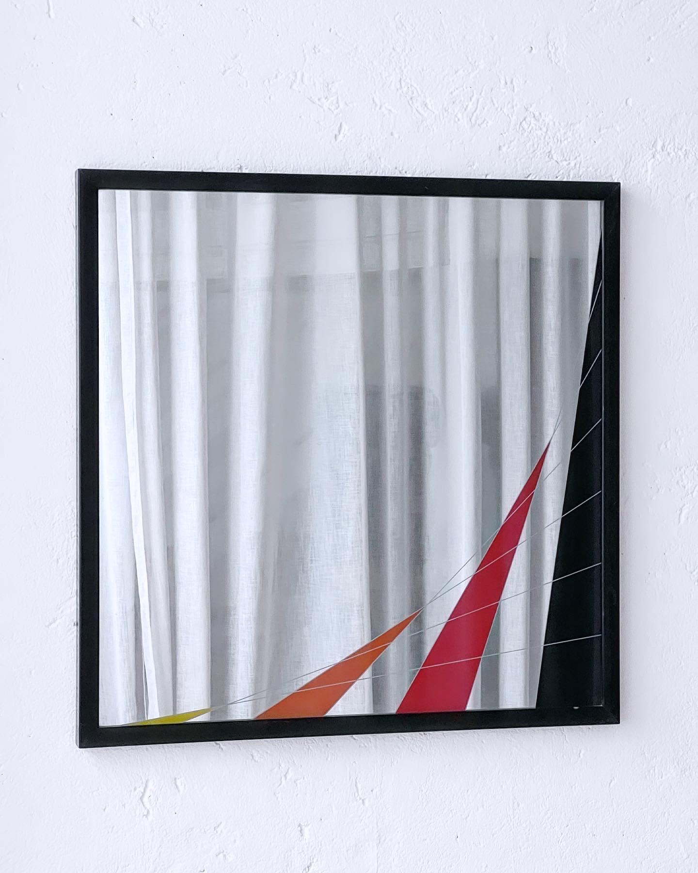 Miroir d'art italien décoratif Memphis des années 1980 d'Eugenio Carmi en vente 1