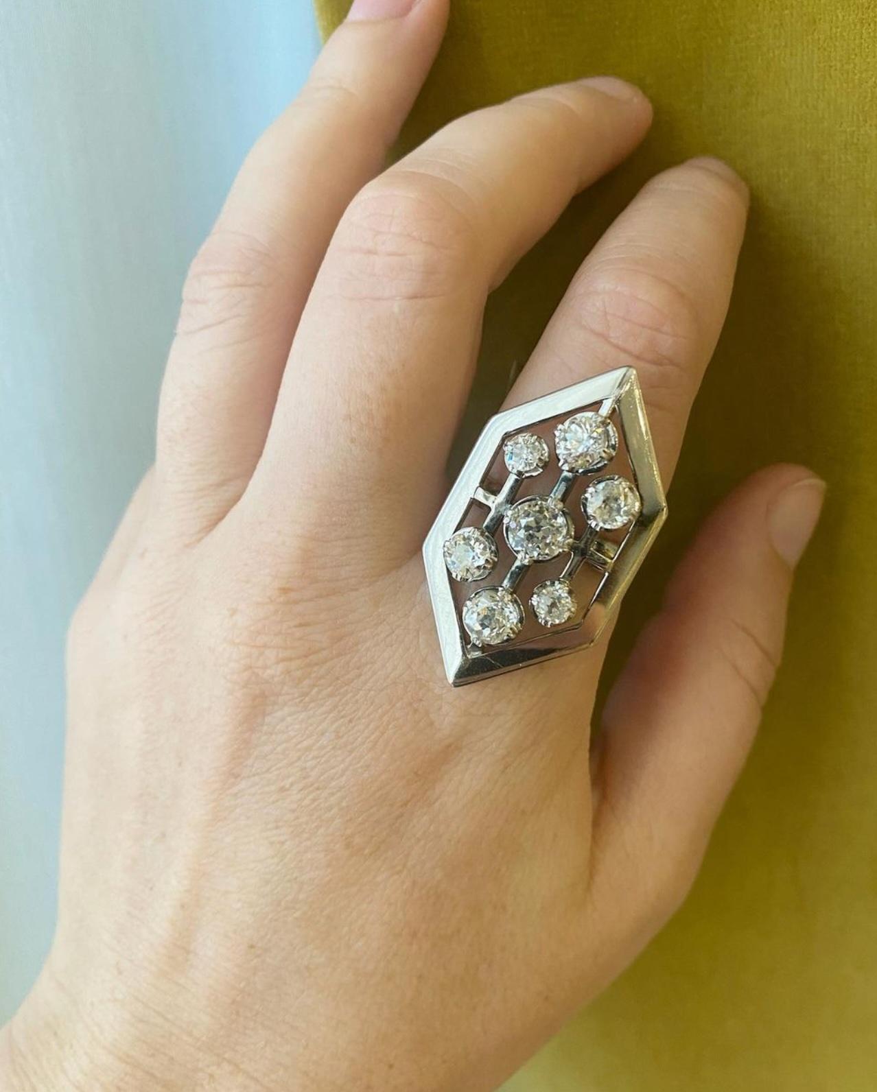 Art Moderne Old European Cut Diamond and Platinum Hexagonal Plaque Ring In Good Condition For Sale In New York, NY