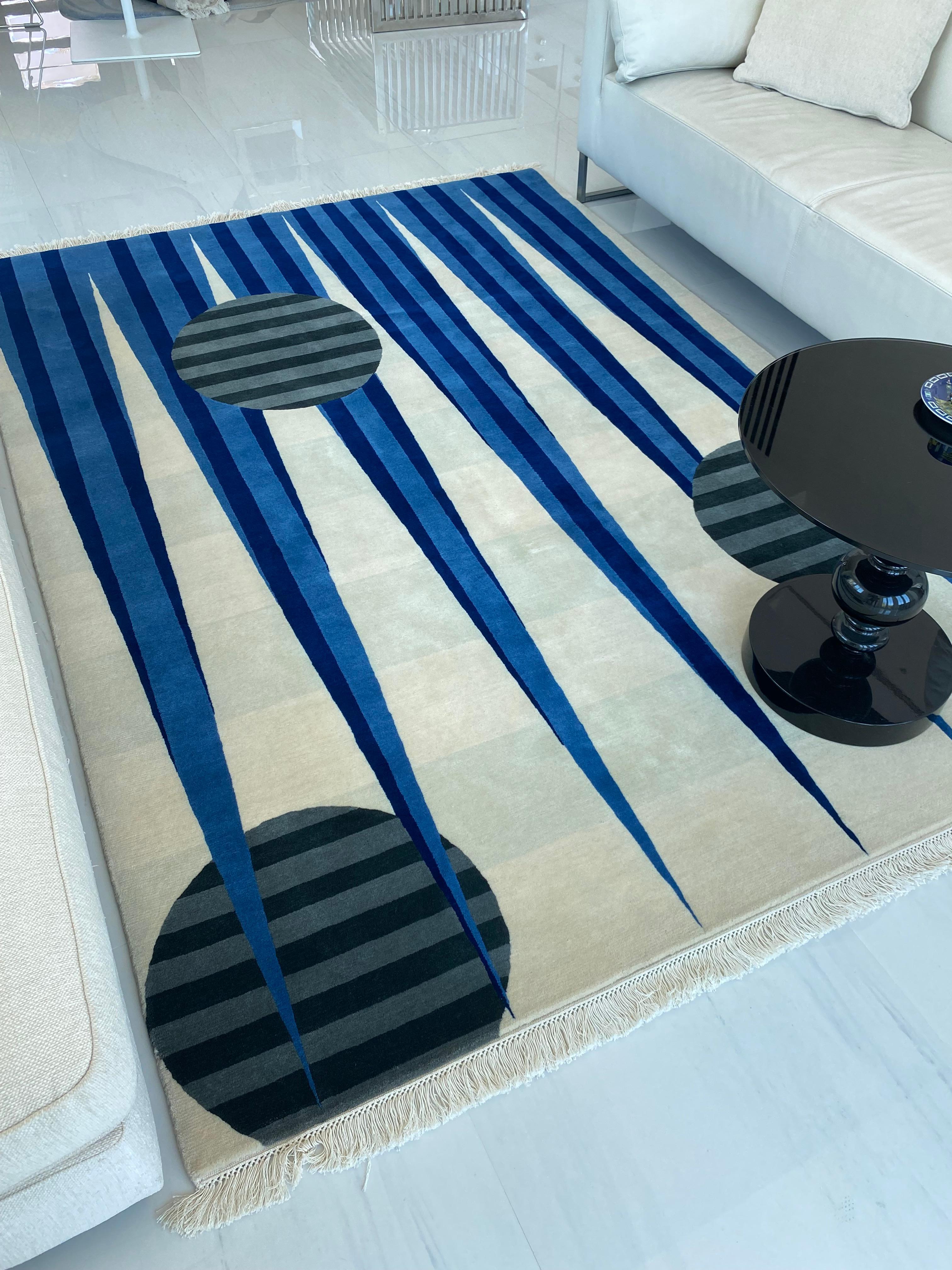 Rug  Blue Modern Geometric Neutral White Blue & Black Circles Wool Carpet For Sale 4
